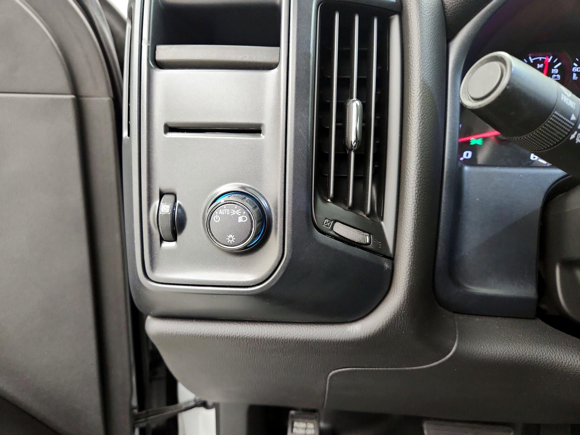 Thumbnail: 2018 GMC Sierra 1500 - 13
