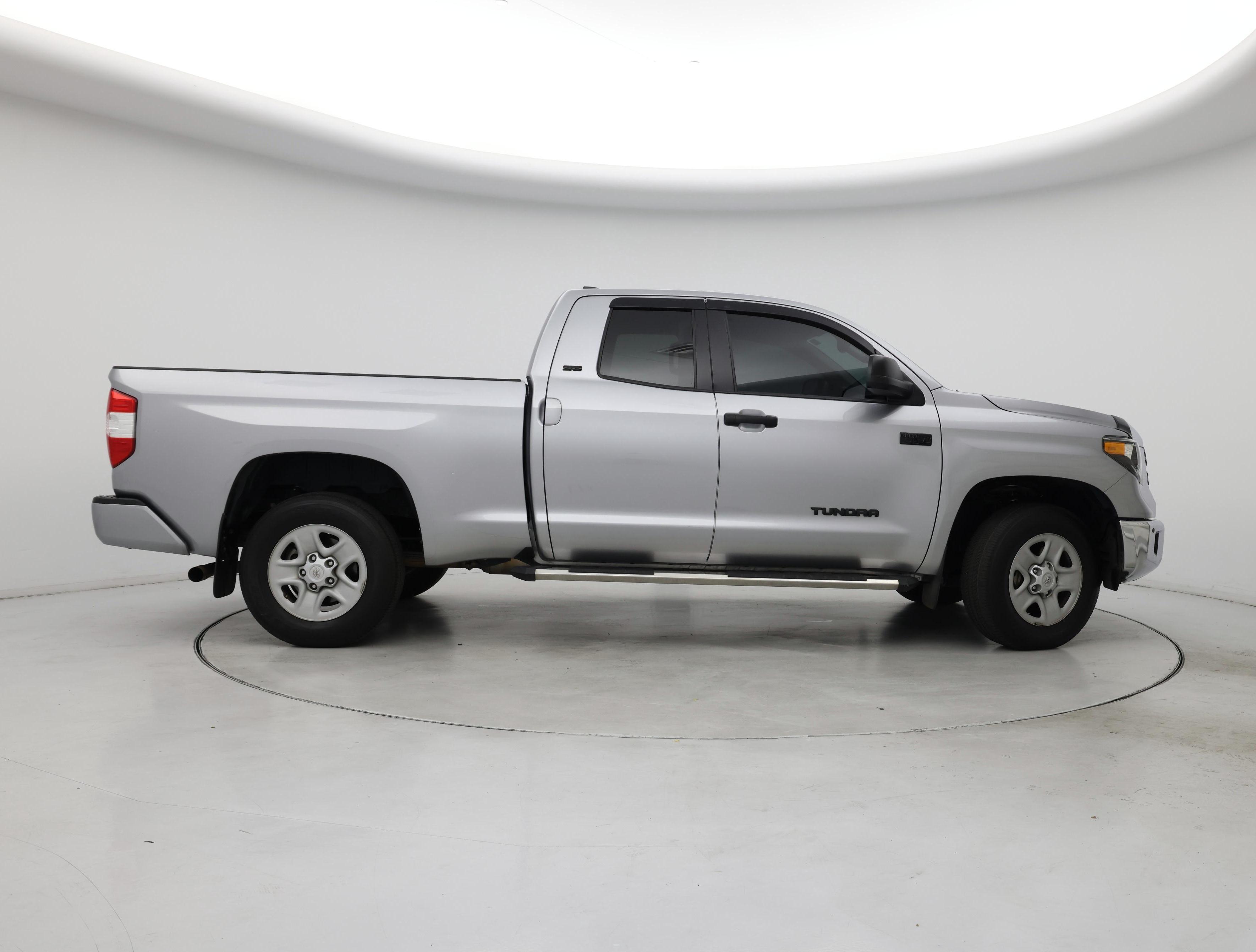Thumbnail: 2021 Toyota Tundra - 7