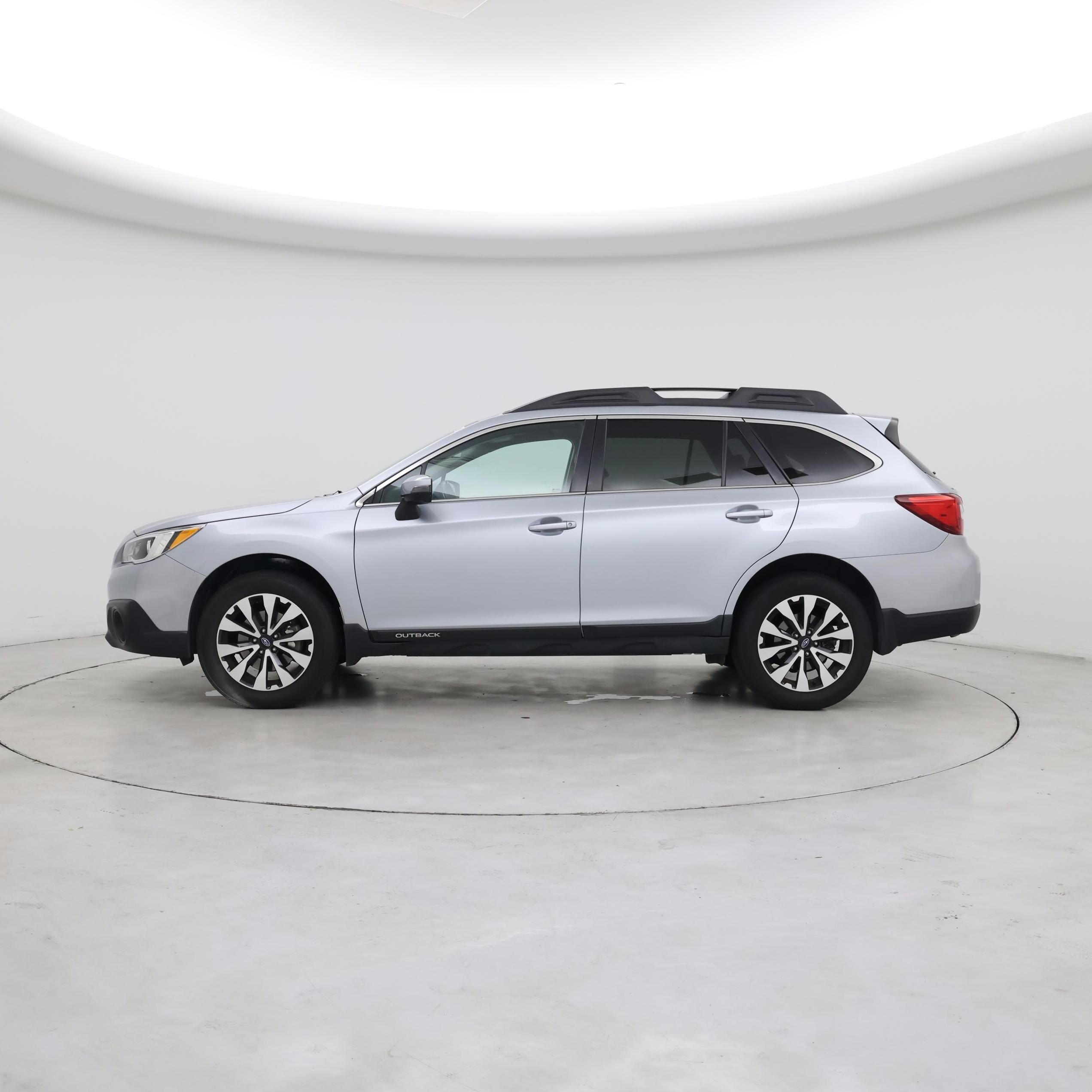 Thumbnail: 2017 Subaru Outback - 3