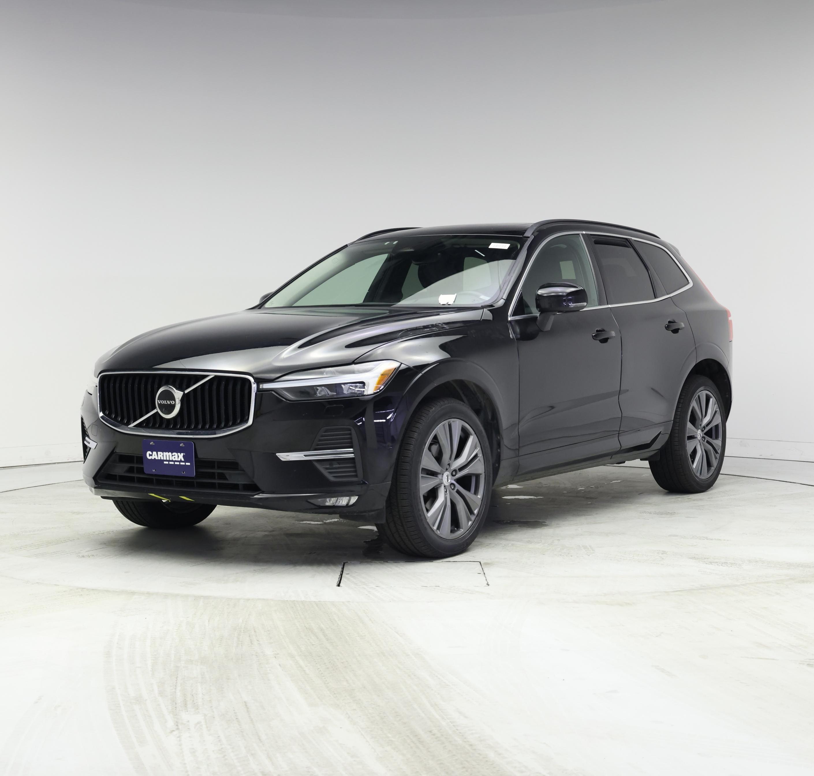 Thumbnail: 2022 Volvo XC60 - 4