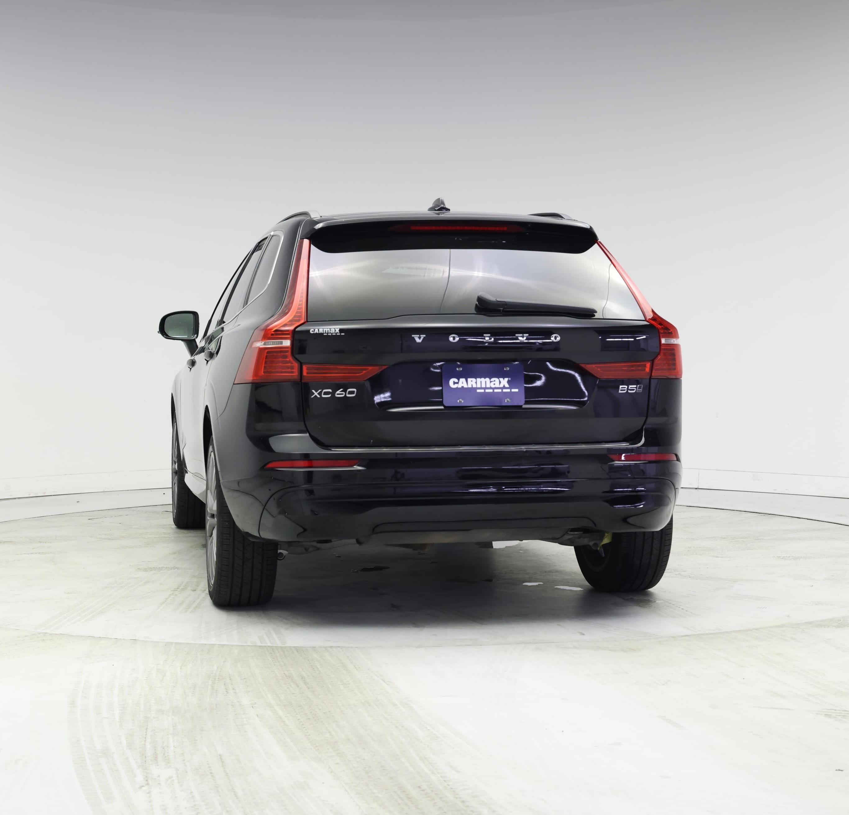 Thumbnail: 2022 Volvo XC60 - 6