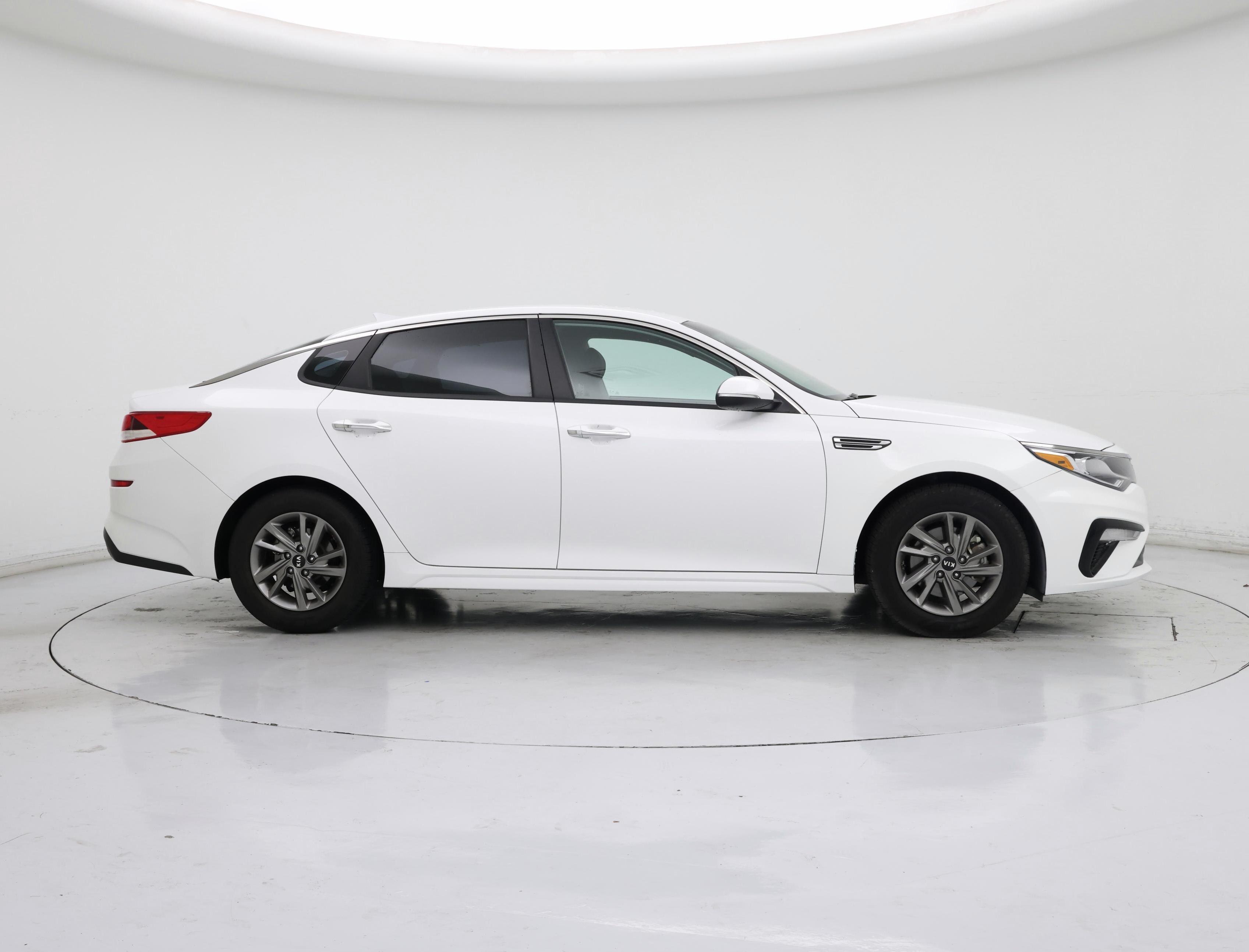 Thumbnail: 2019 Kia Optima - 7
