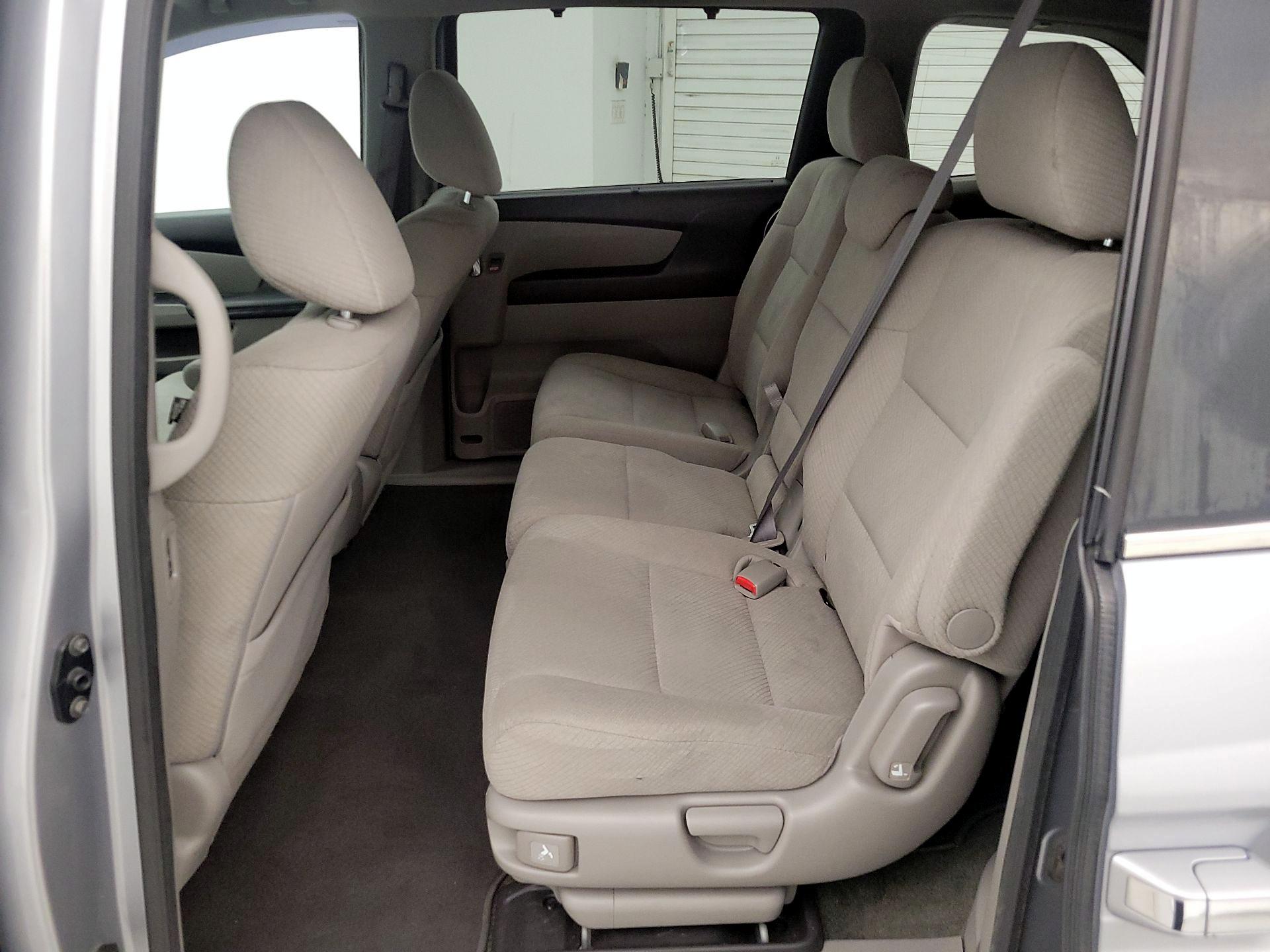 Thumbnail: 2017 Honda Odyssey - 17
