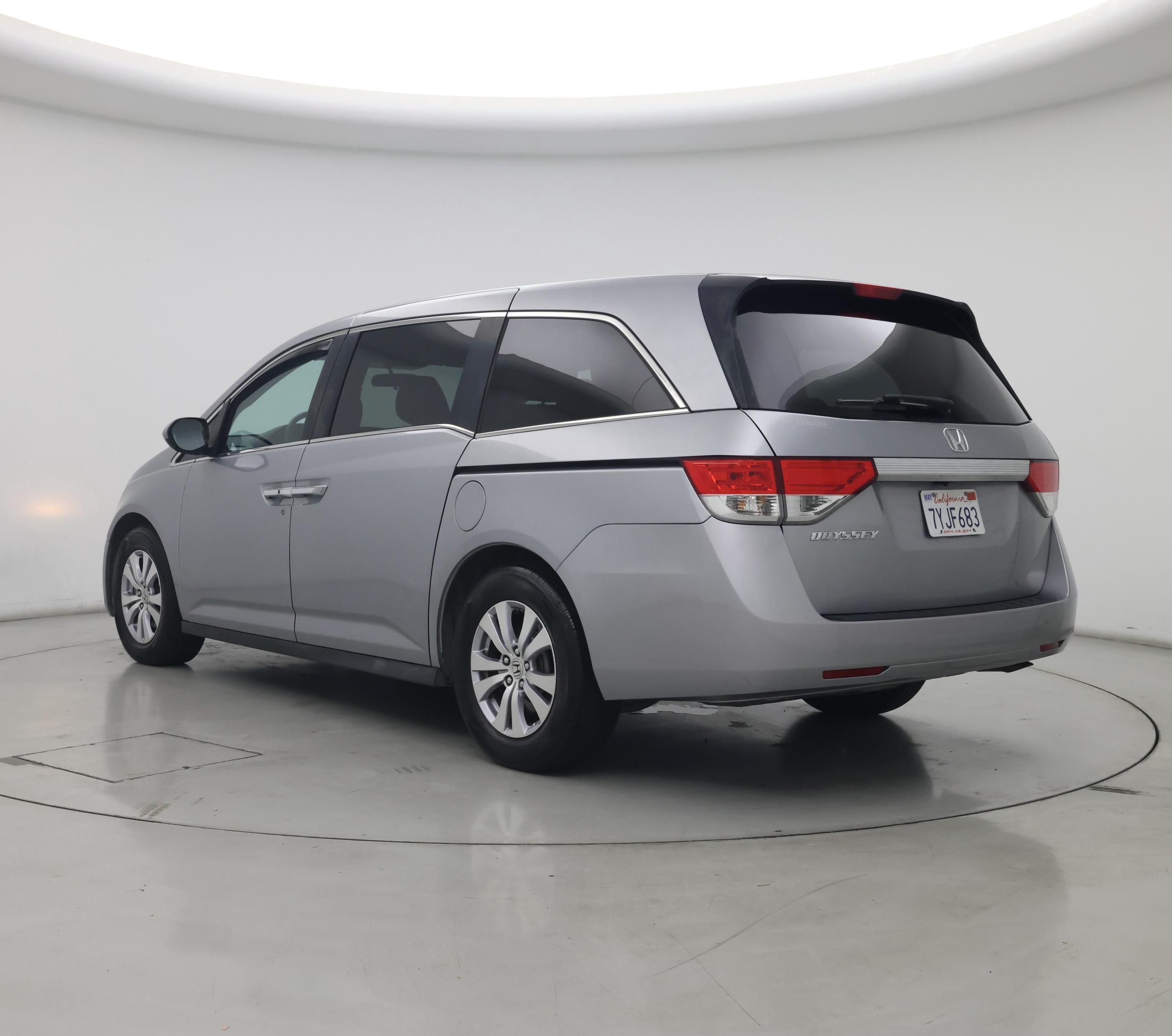 Thumbnail: 2017 Honda Odyssey - 2