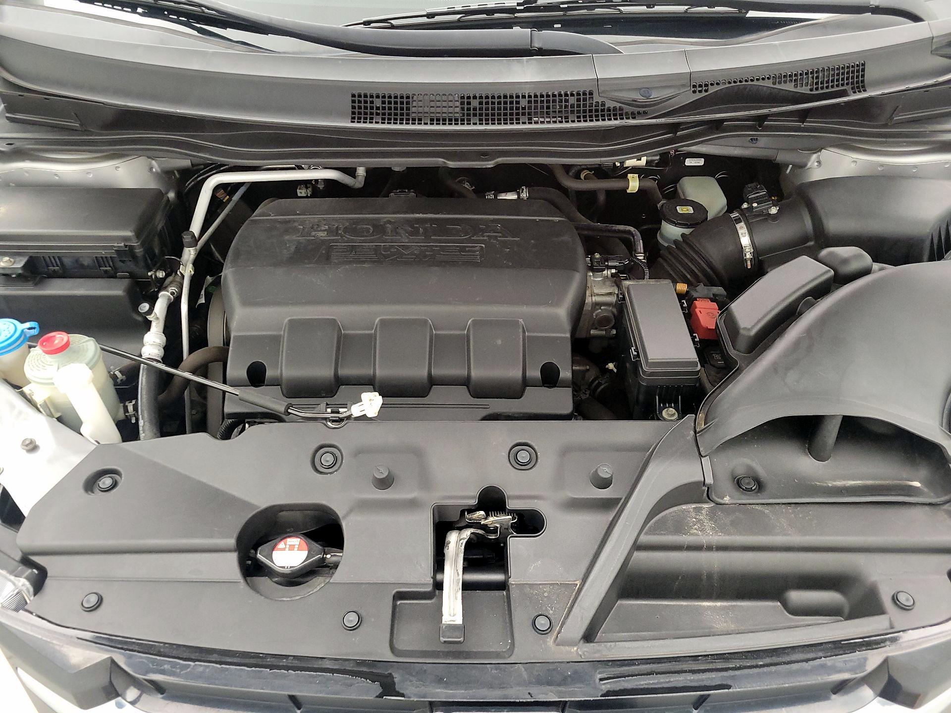 Thumbnail: 2017 Honda Odyssey - 19