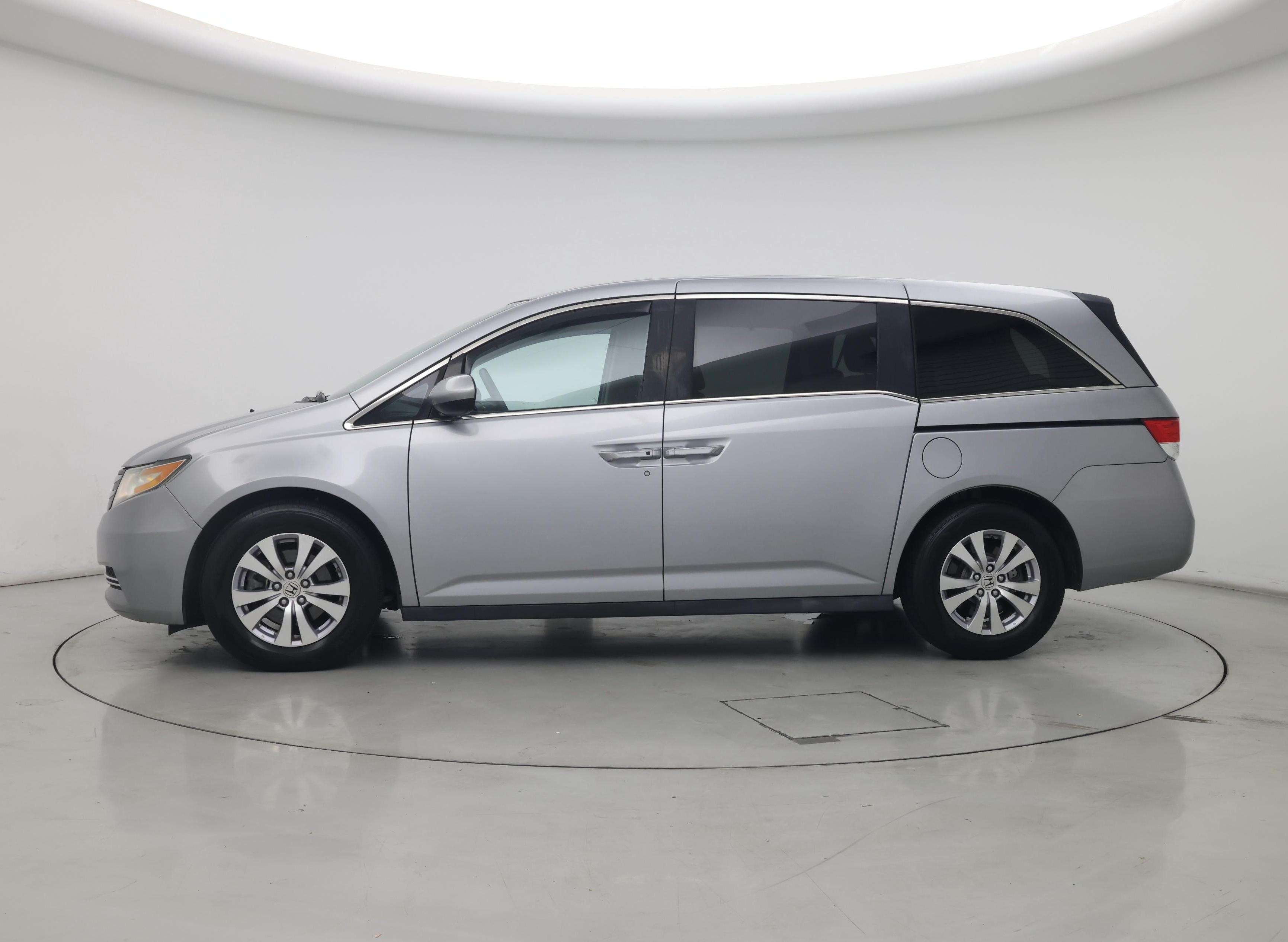 Thumbnail: 2017 Honda Odyssey - 3