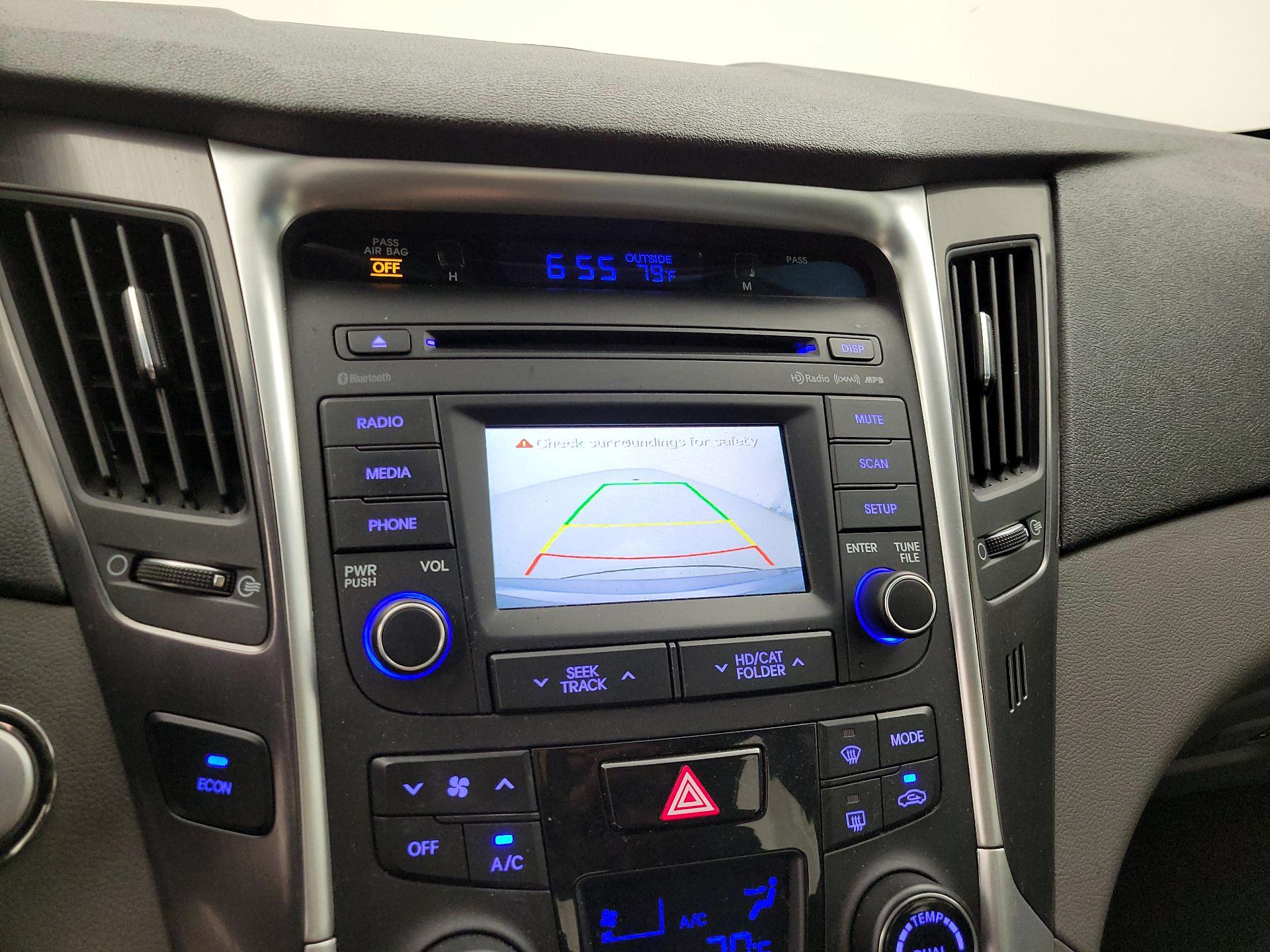 Thumbnail: 2014 Hyundai Sonata - 14