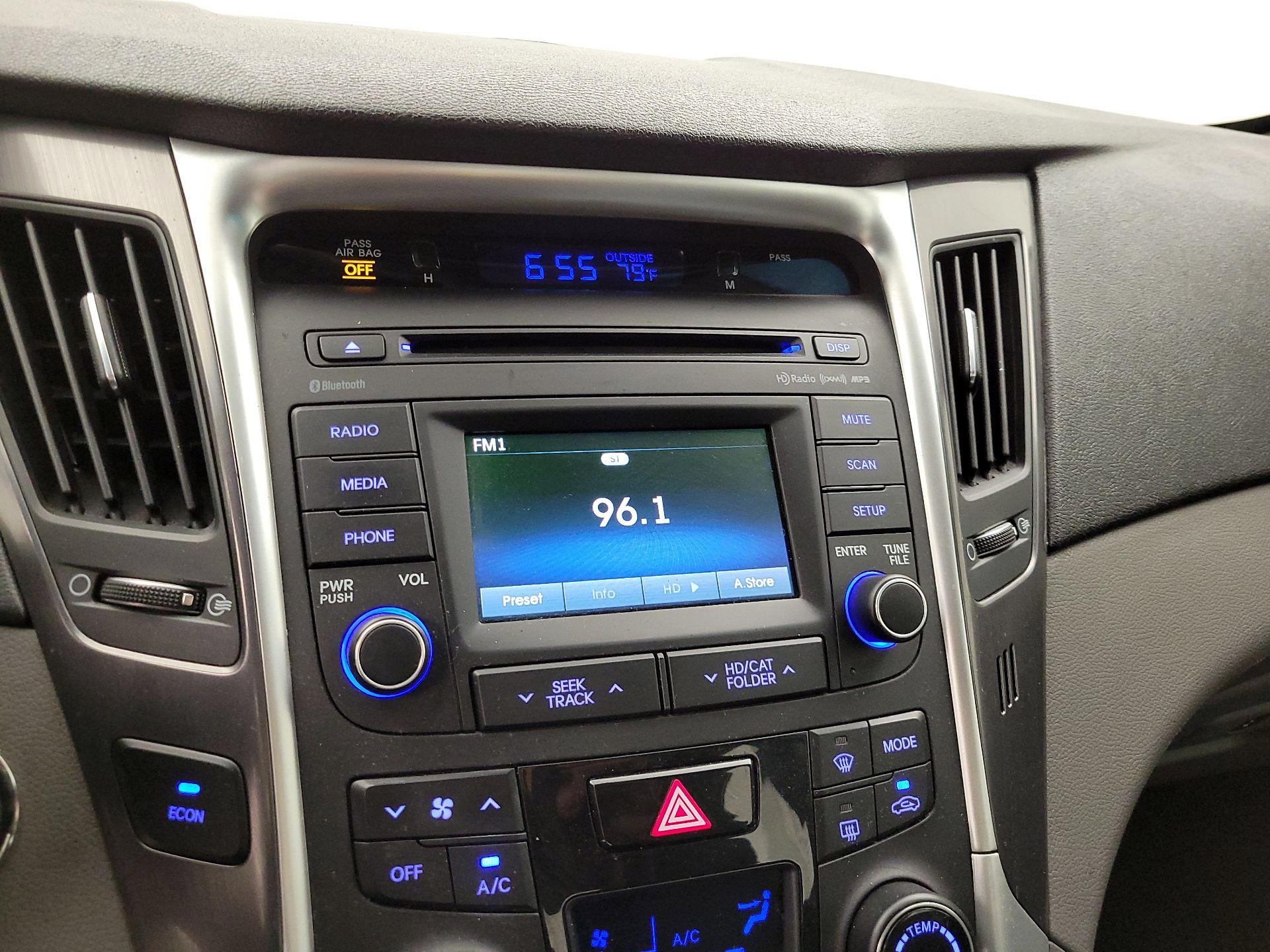 Thumbnail: 2014 Hyundai Sonata - 15