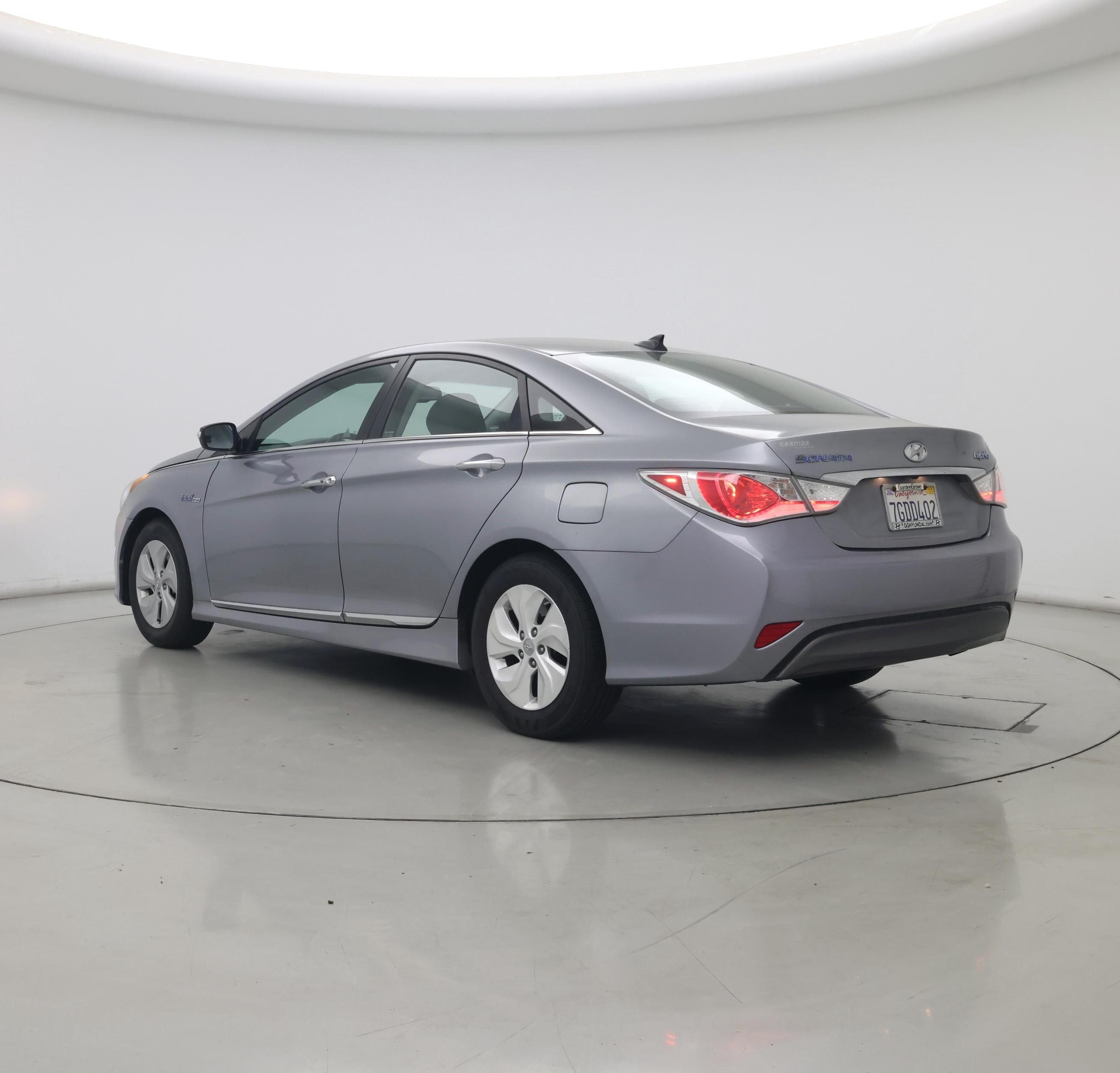 Thumbnail: 2014 Hyundai Sonata - 2