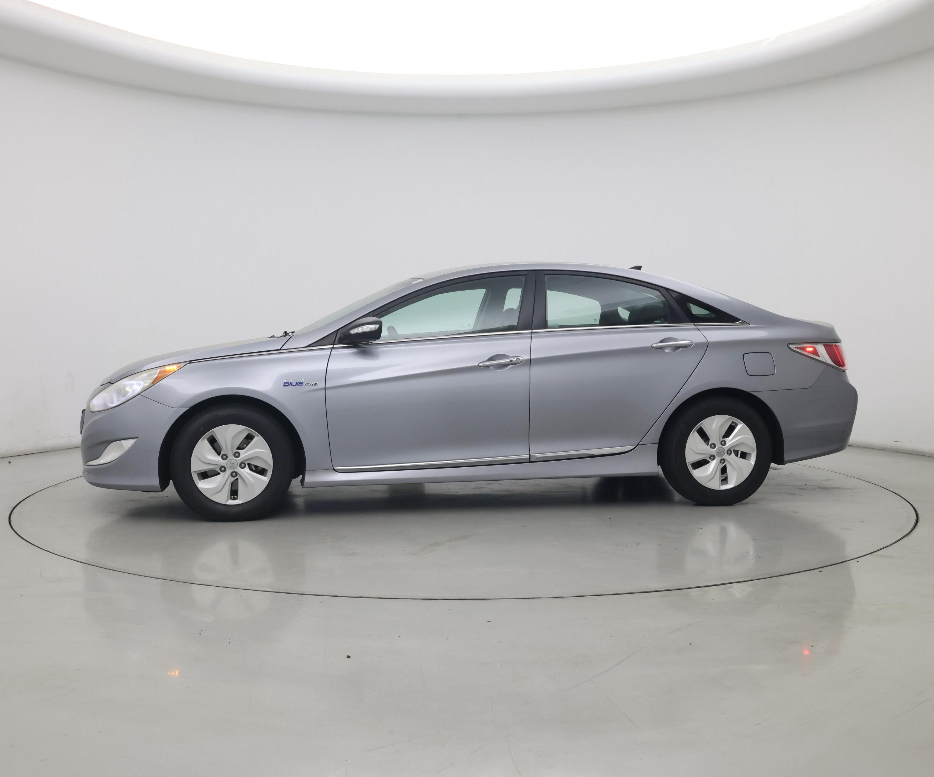 Thumbnail: 2014 Hyundai Sonata - 3