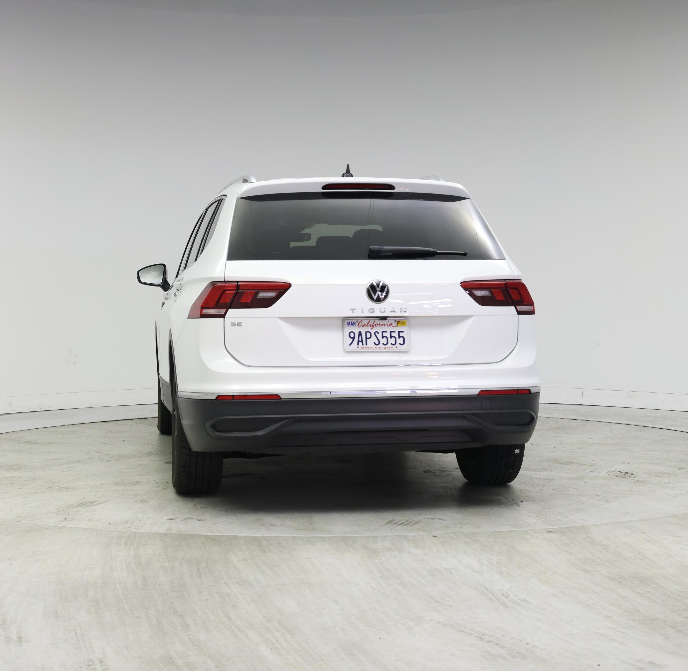 Thumbnail: 2022 Volkswagen Tiguan - 6