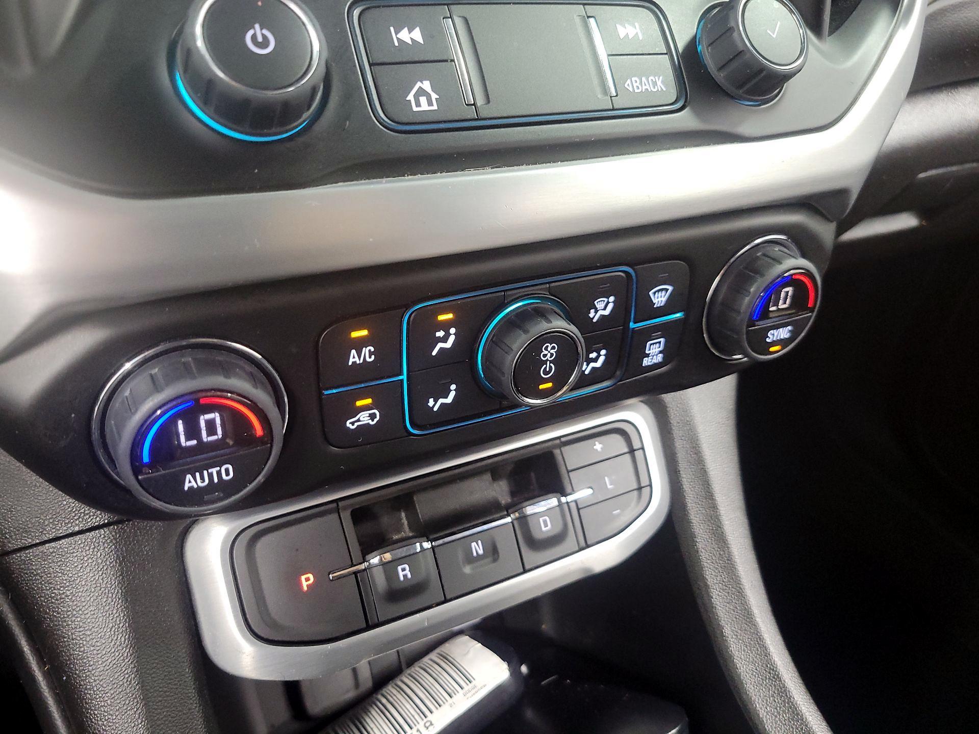 Thumbnail: 2023 GMC Acadia - 15