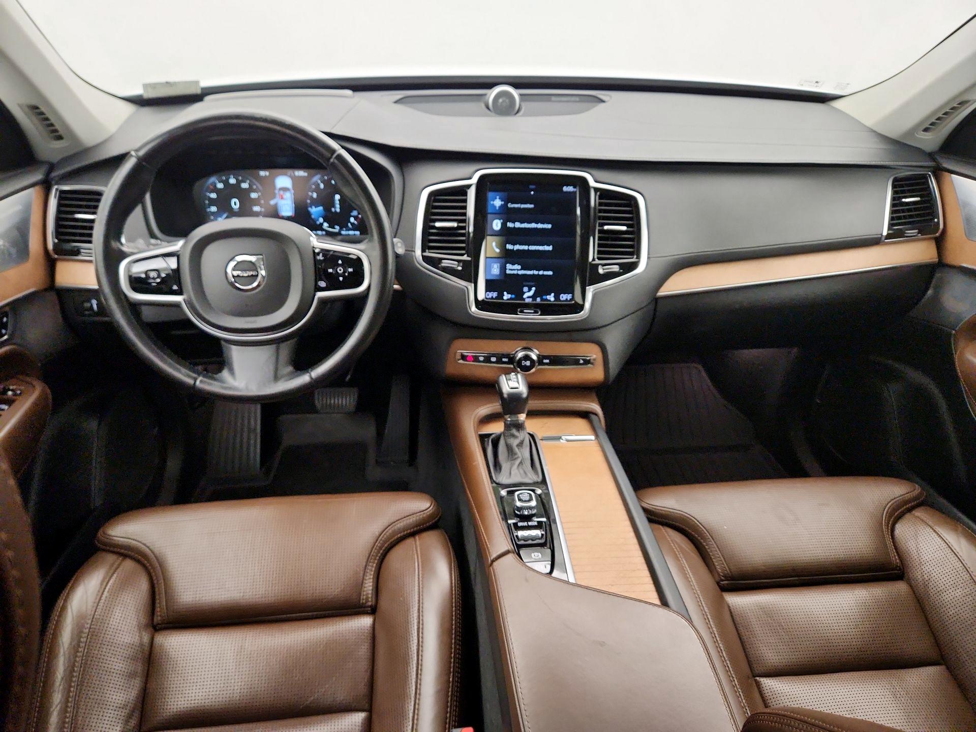 Thumbnail: 2019 Volvo XC90 - 9