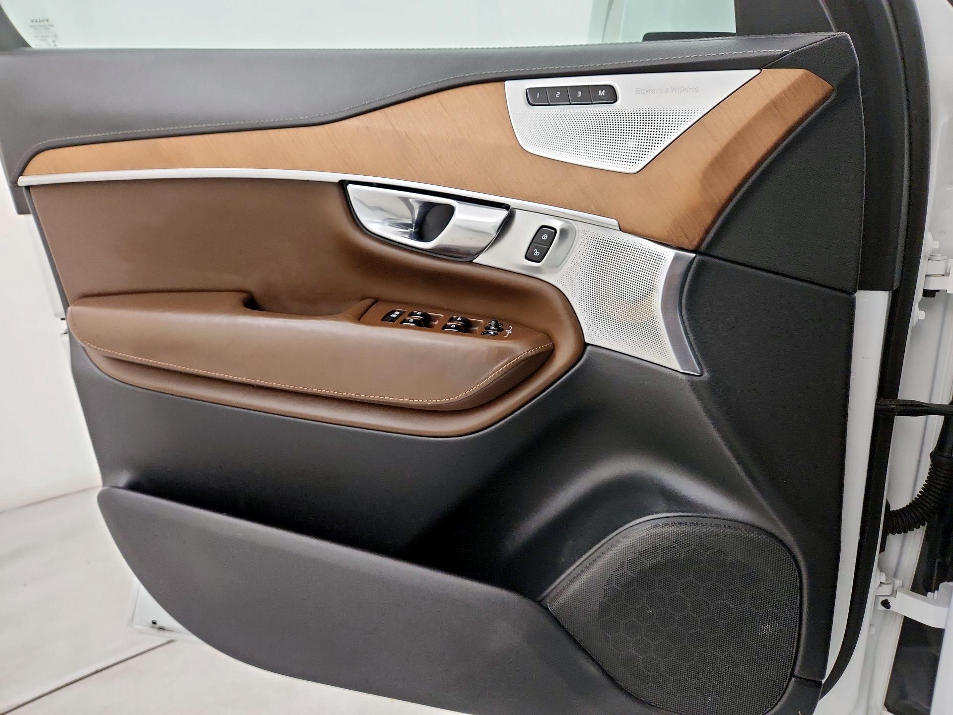 Thumbnail: 2019 Volvo XC90 - 12