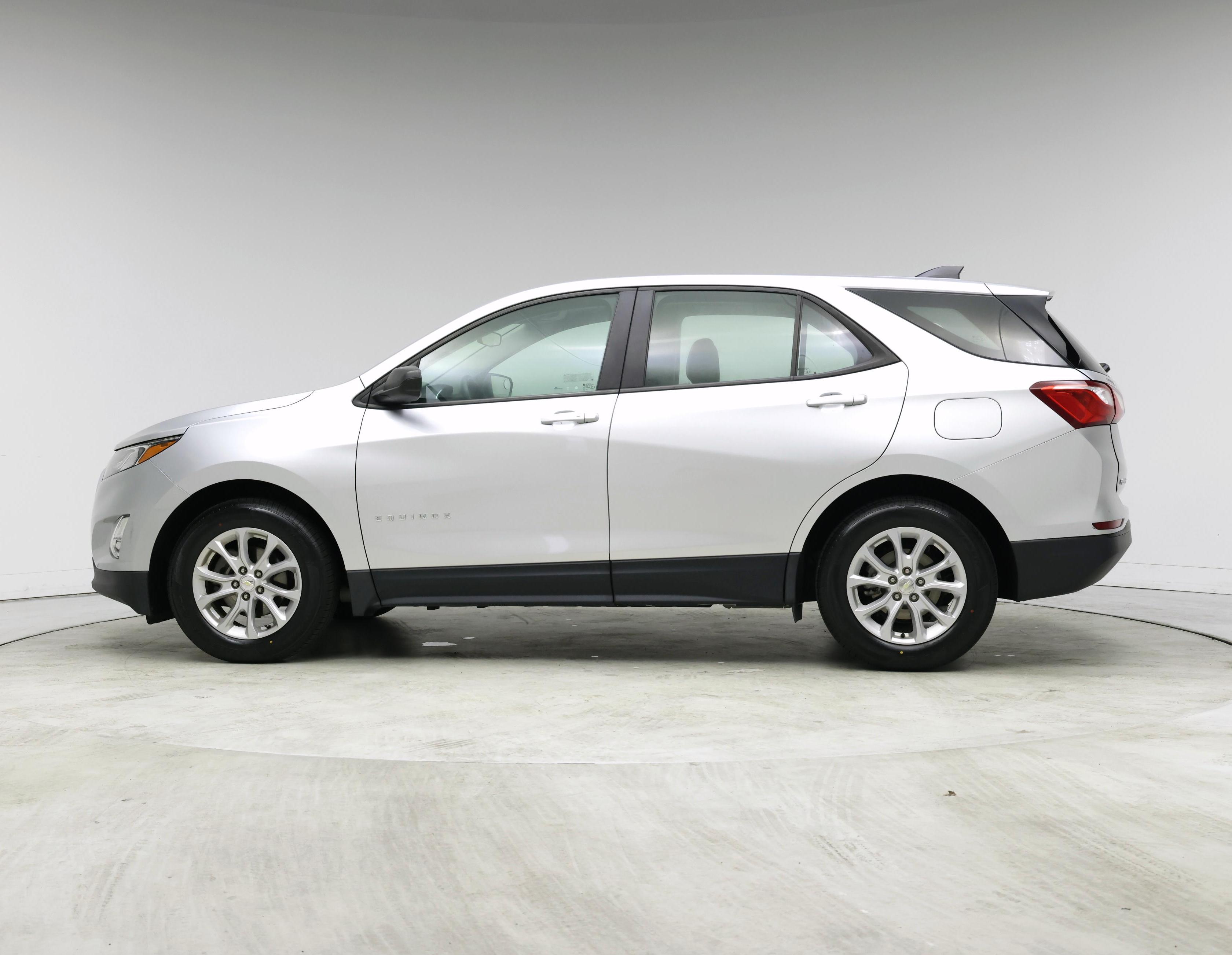 Thumbnail: 2020 Chevrolet Equinox - 3