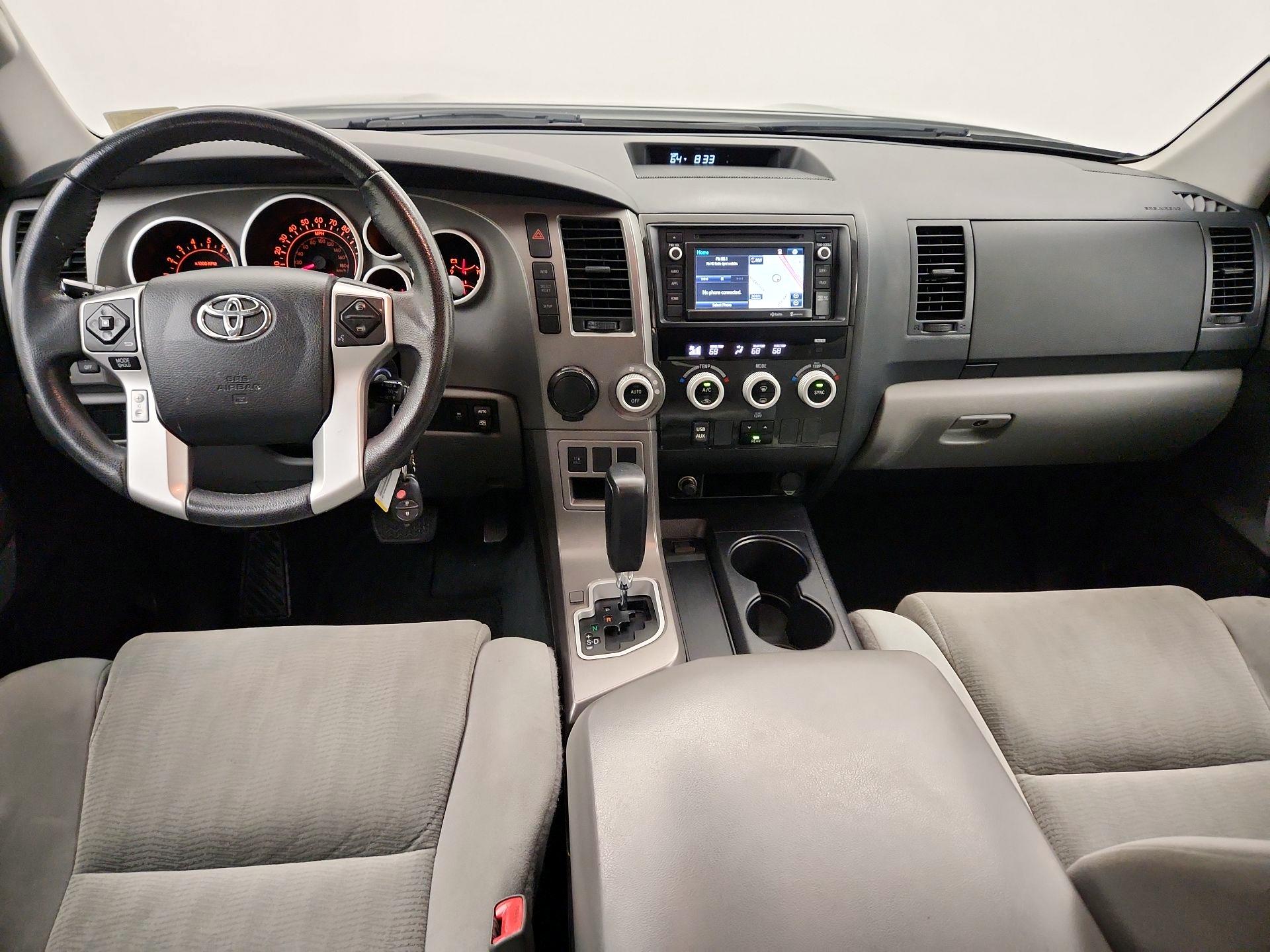 Thumbnail: 2016 Toyota Sequoia - 9