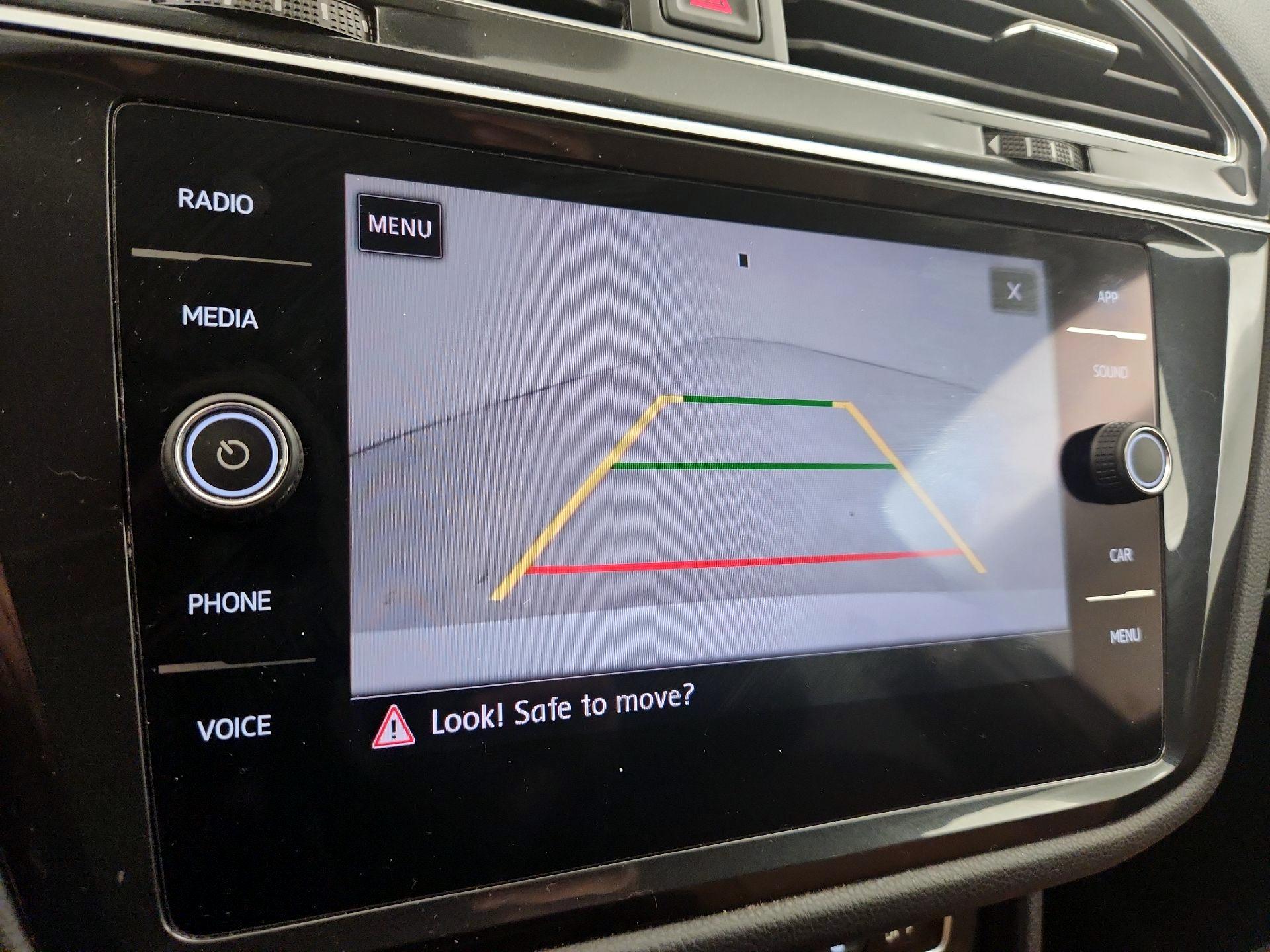 Thumbnail: 2019 Volkswagen Tiguan - 14