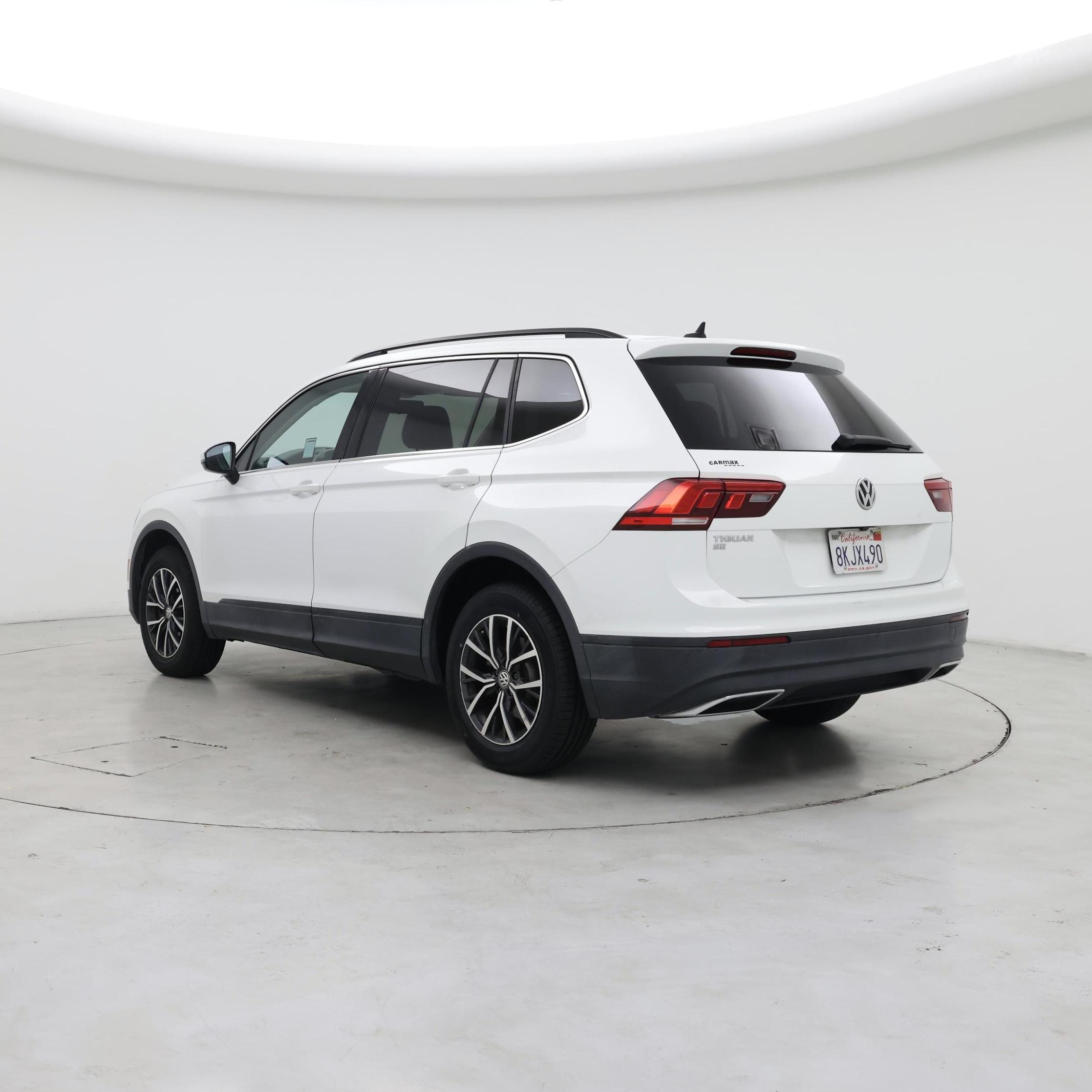 Thumbnail: 2019 Volkswagen Tiguan - 2
