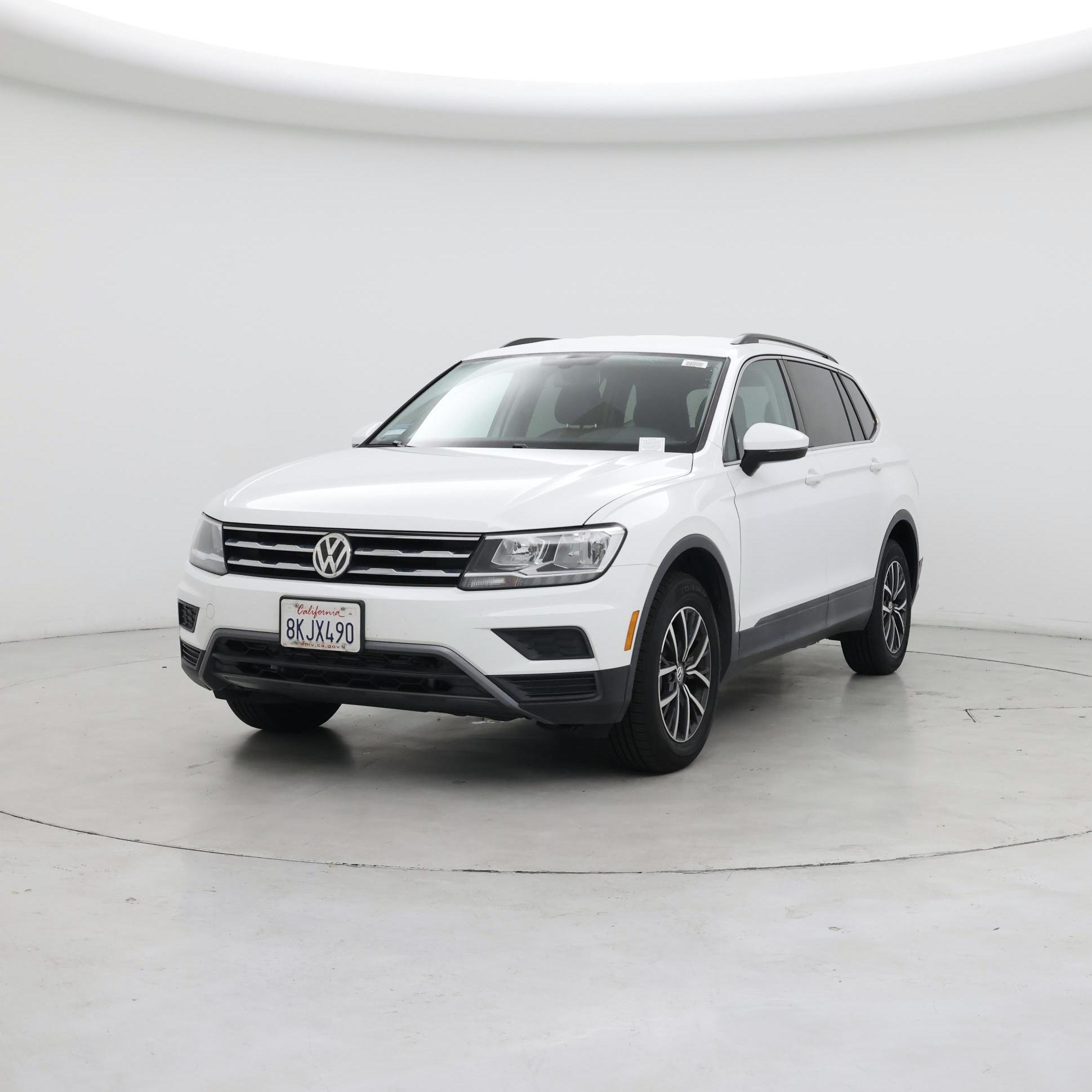 Thumbnail: 2019 Volkswagen Tiguan - 4