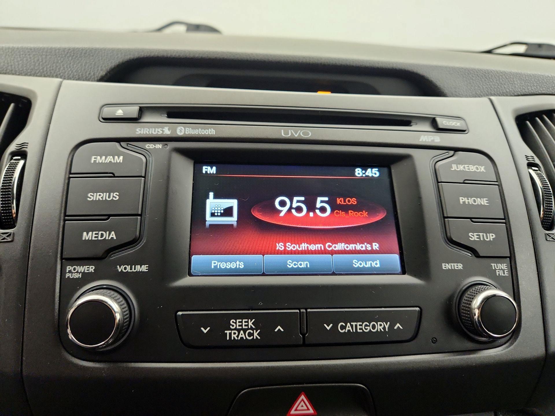 Thumbnail: 2013 Kia Sportage - 15