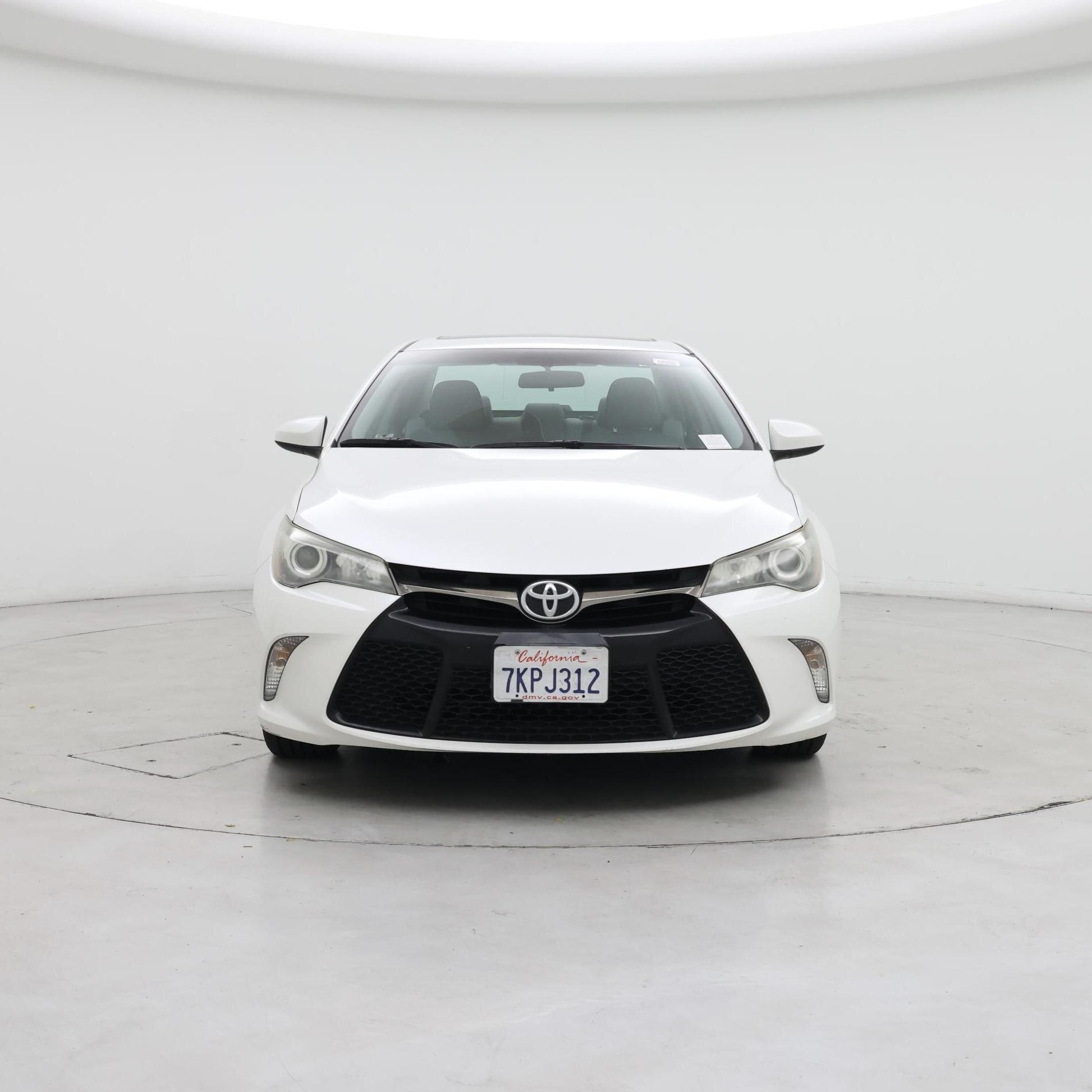 Thumbnail: 2015 Toyota Camry - 5