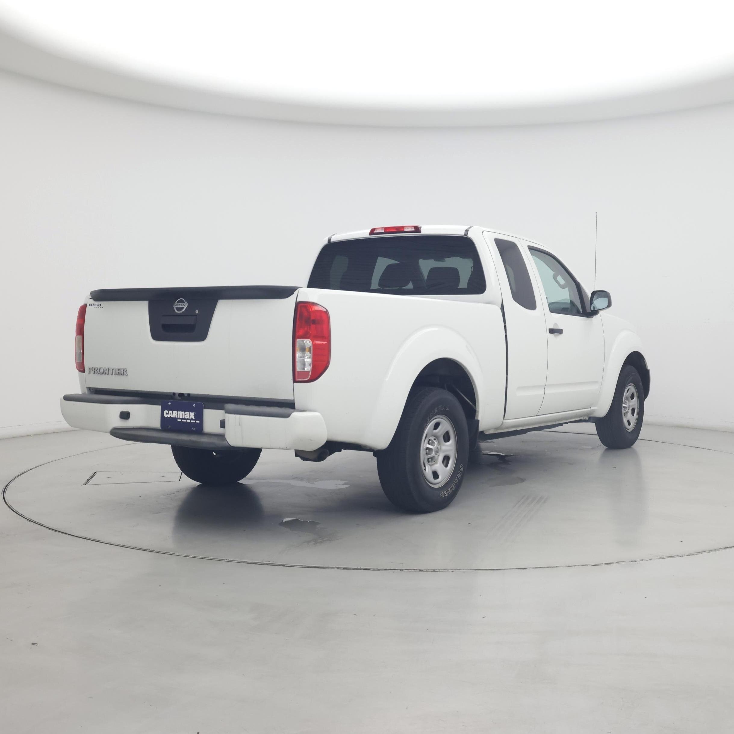 Thumbnail: 2017 Nissan Frontier - 8