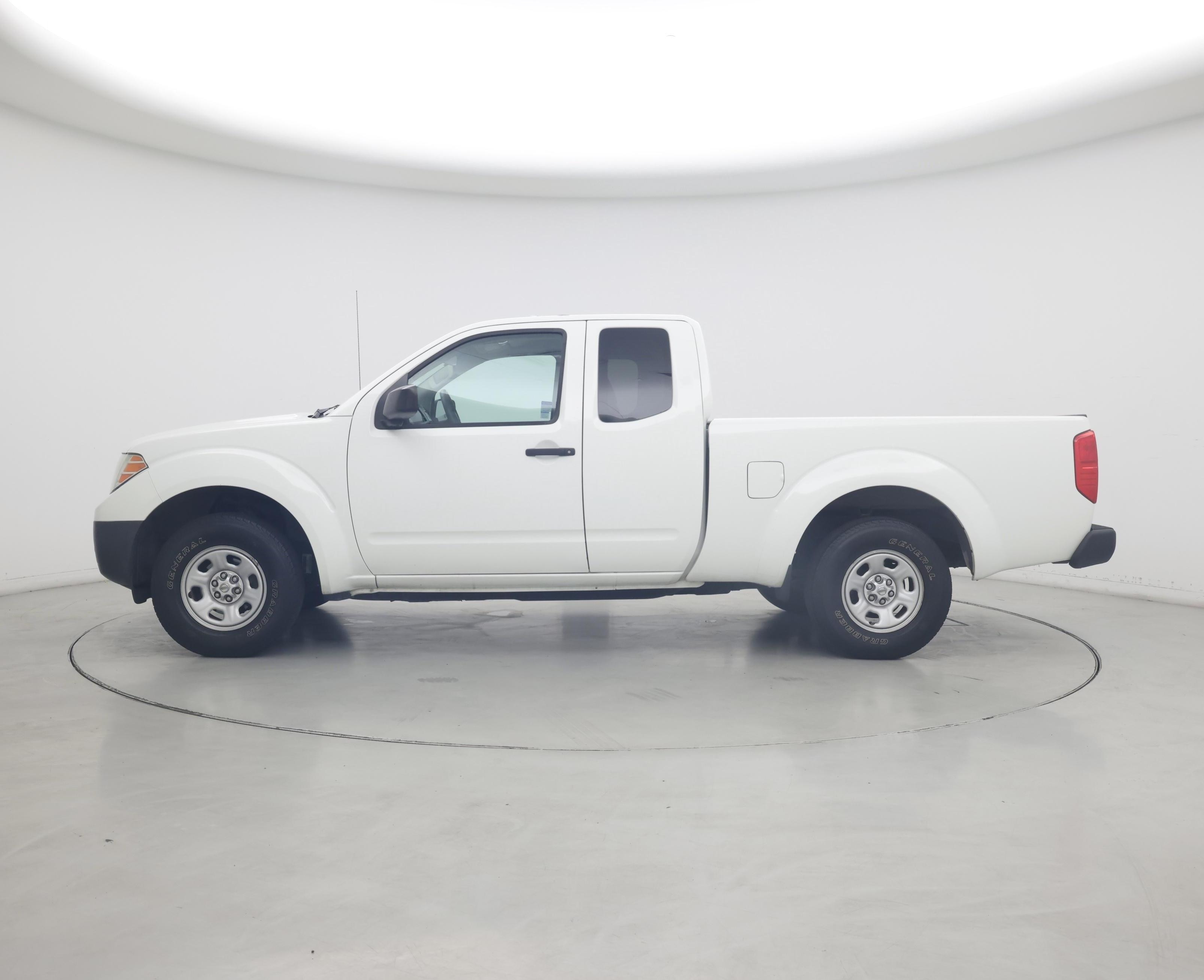 Thumbnail: 2017 Nissan Frontier - 3