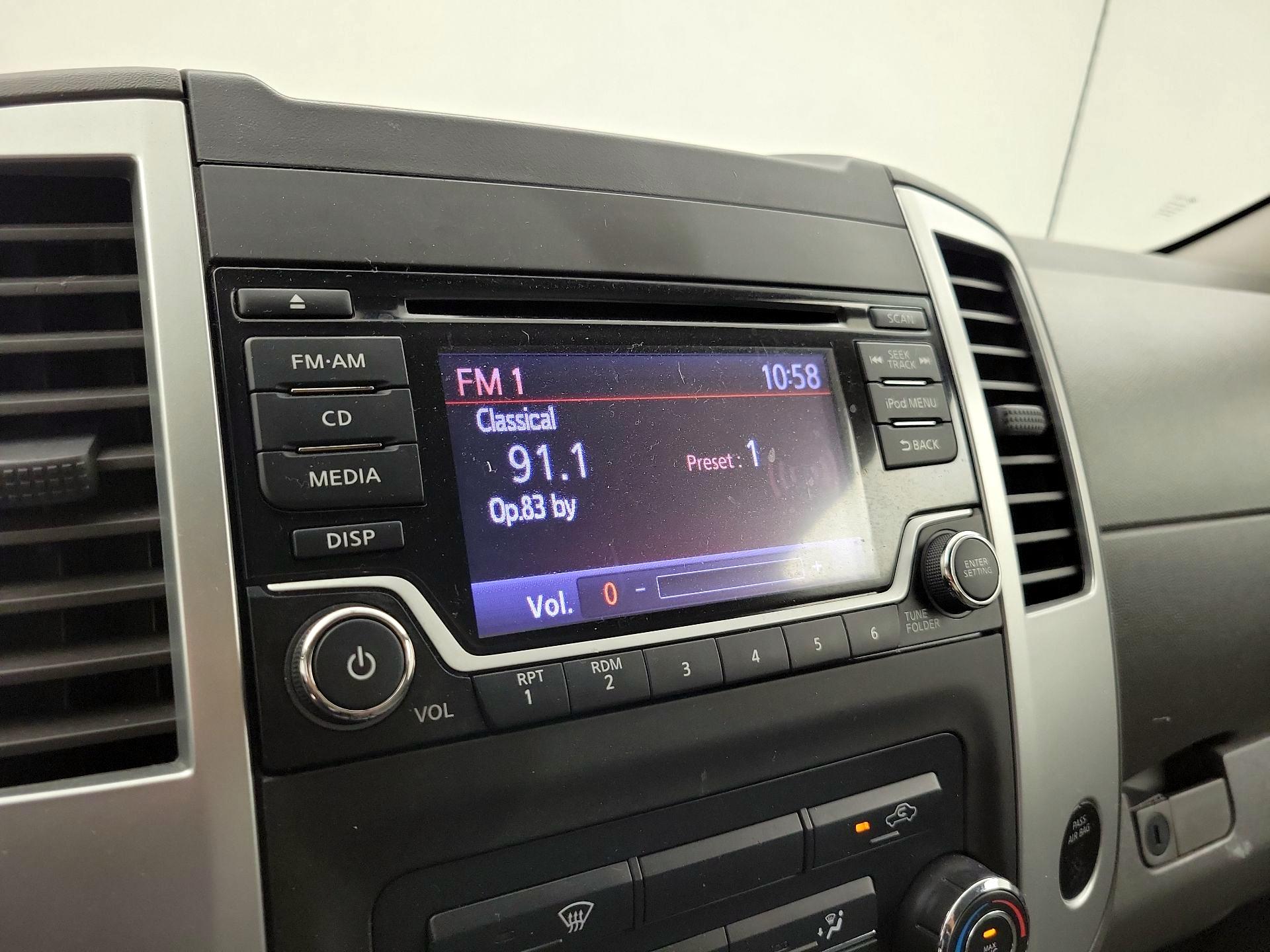Thumbnail: 2017 Nissan Frontier - 14