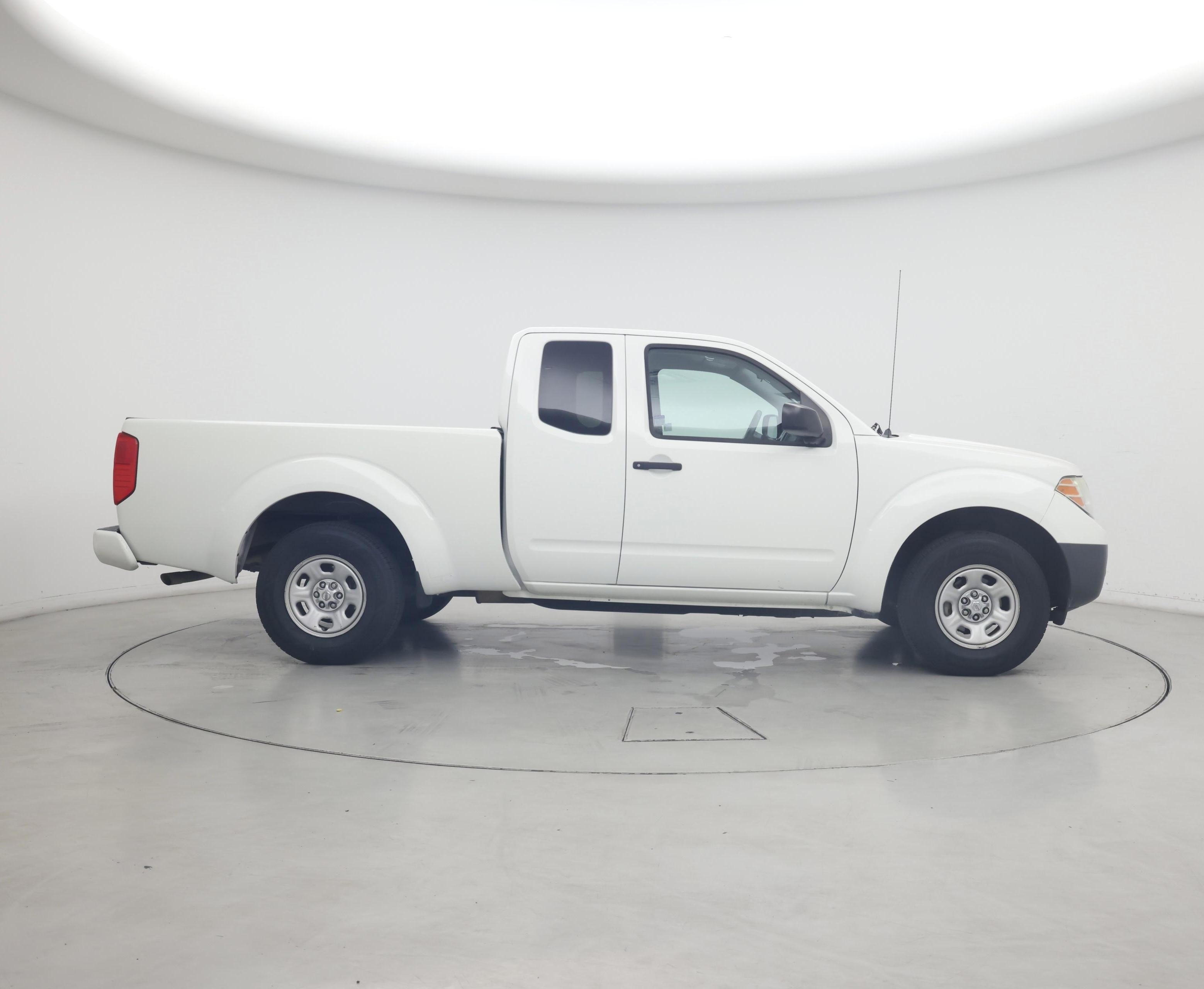 Thumbnail: 2017 Nissan Frontier - 7