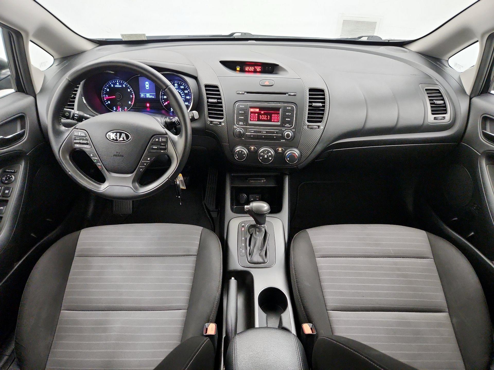 Thumbnail: 2015 Kia Forte - 9