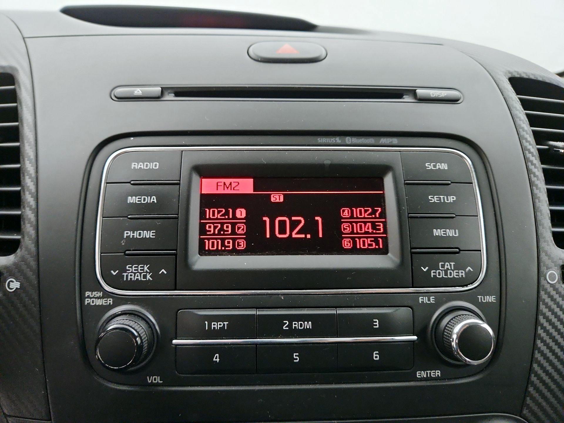 Thumbnail: 2015 Kia Forte - 14
