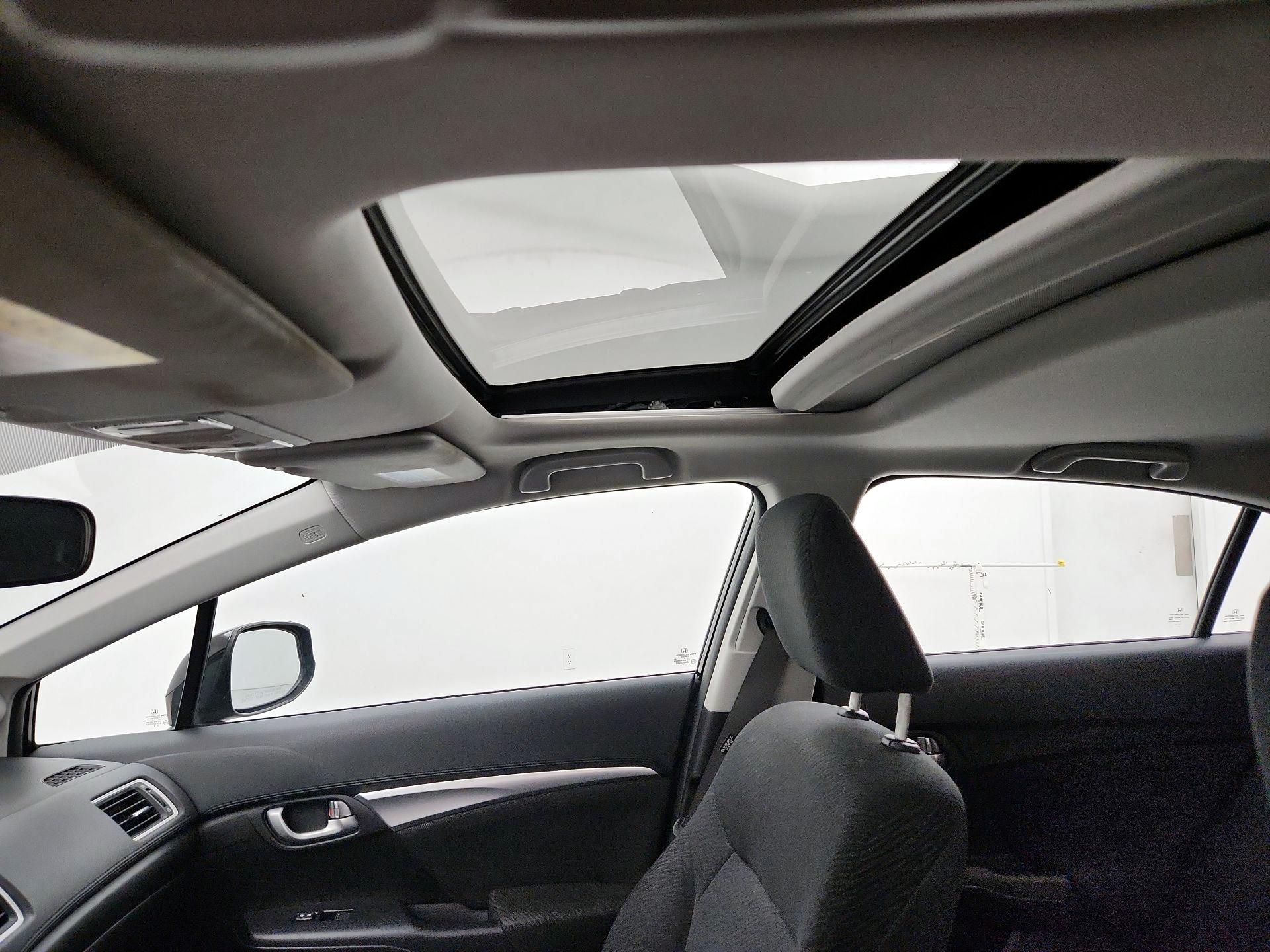 Thumbnail: 2013 Honda Civic - 18