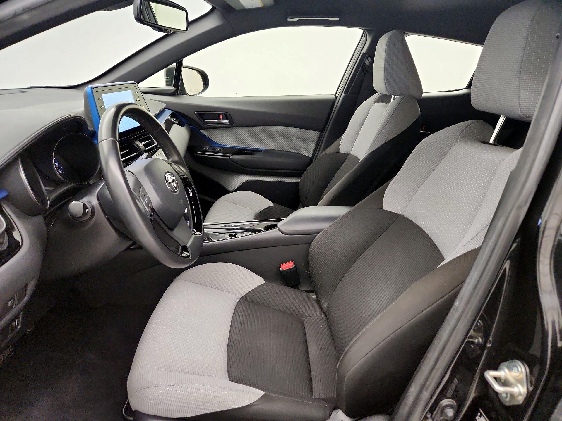 Thumbnail: 2019 Toyota C-HR - 11