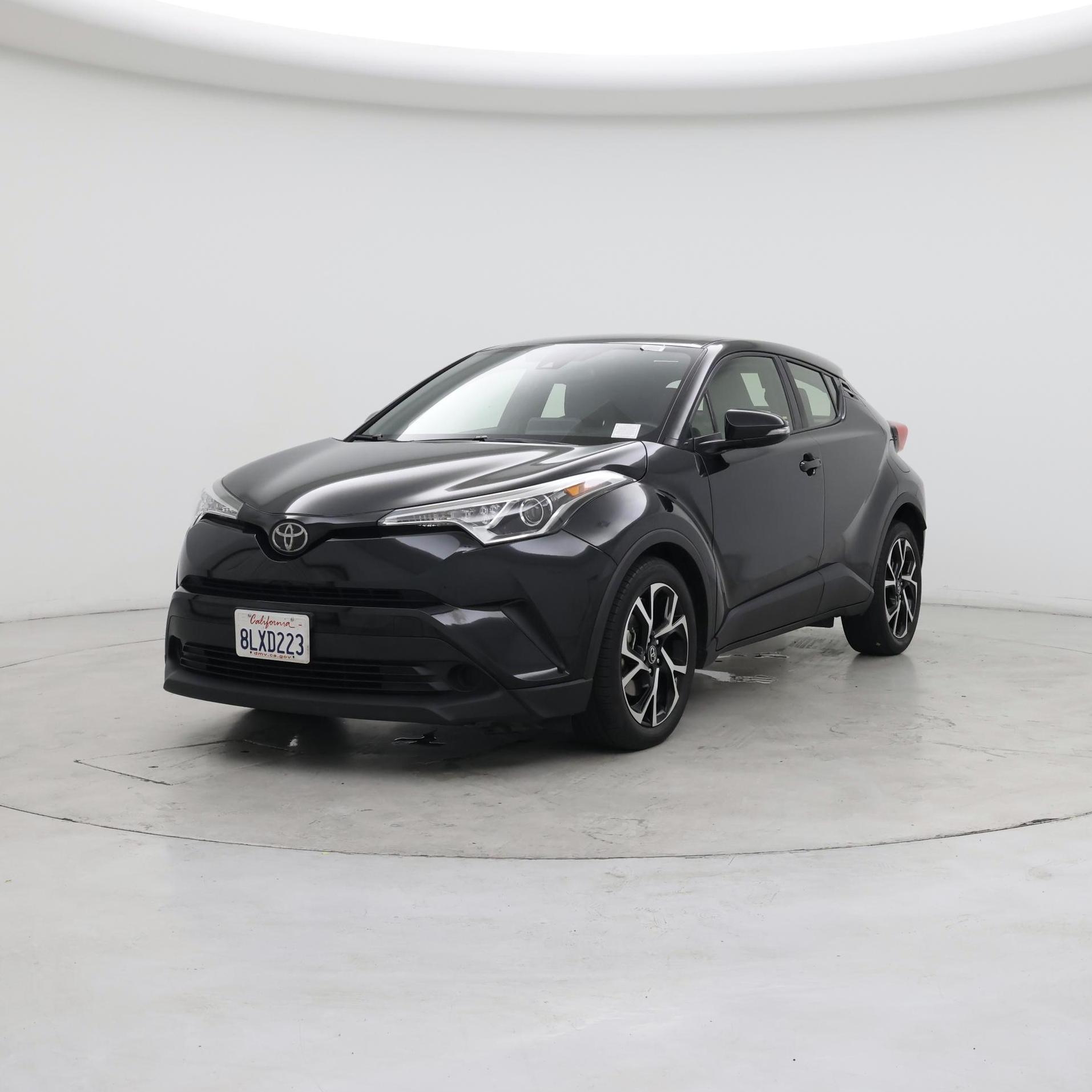 Thumbnail: 2019 Toyota C-HR - 4