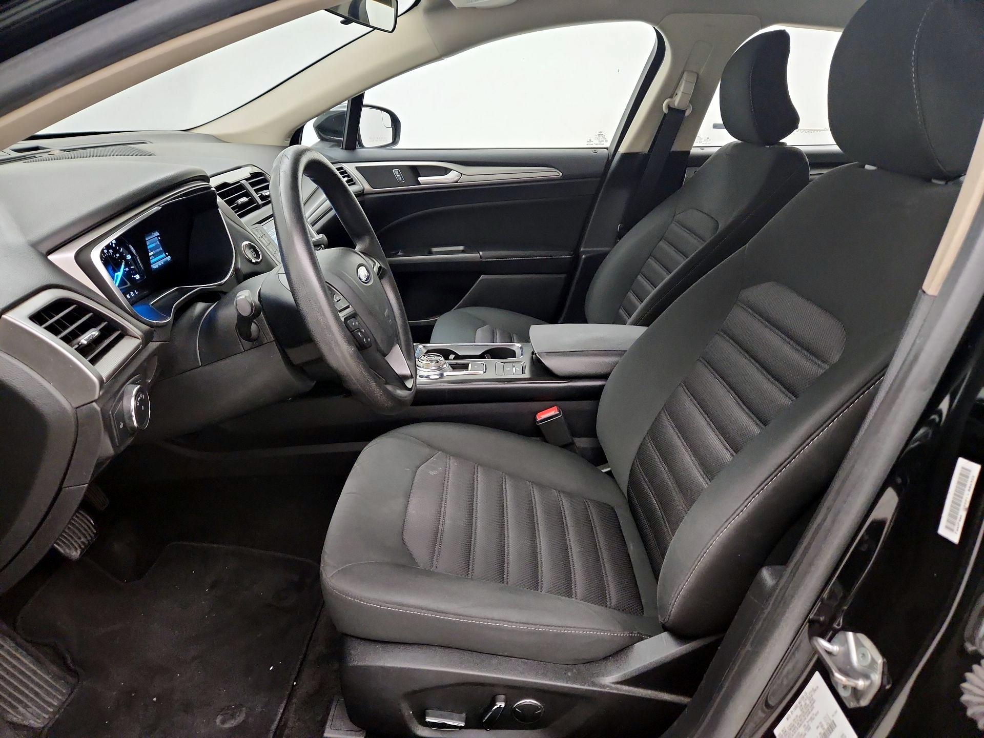 Thumbnail: 2018 Ford Fusion - 11