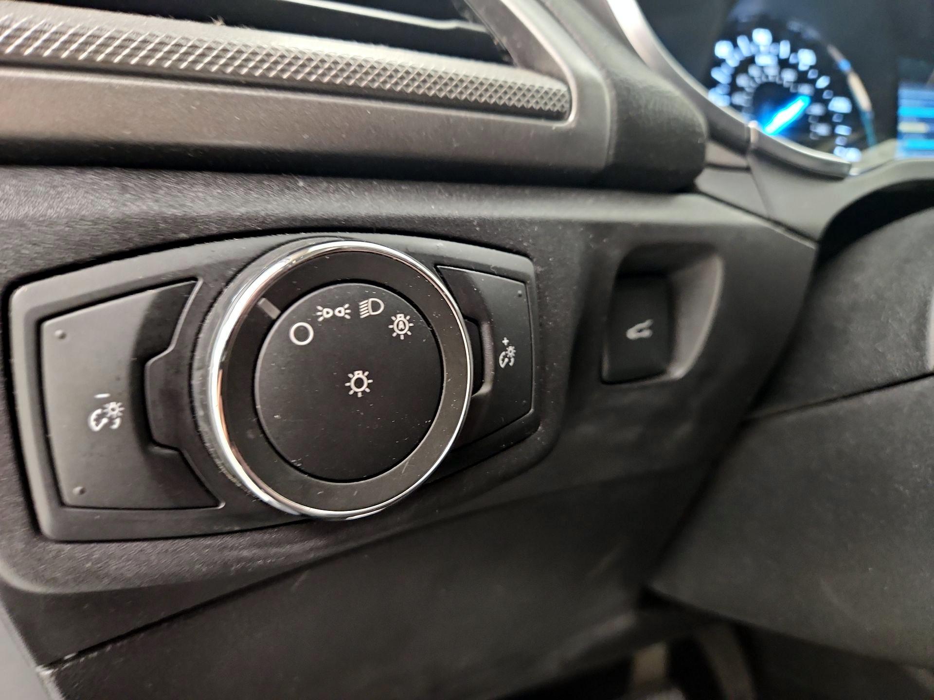 Thumbnail: 2018 Ford Fusion - 13