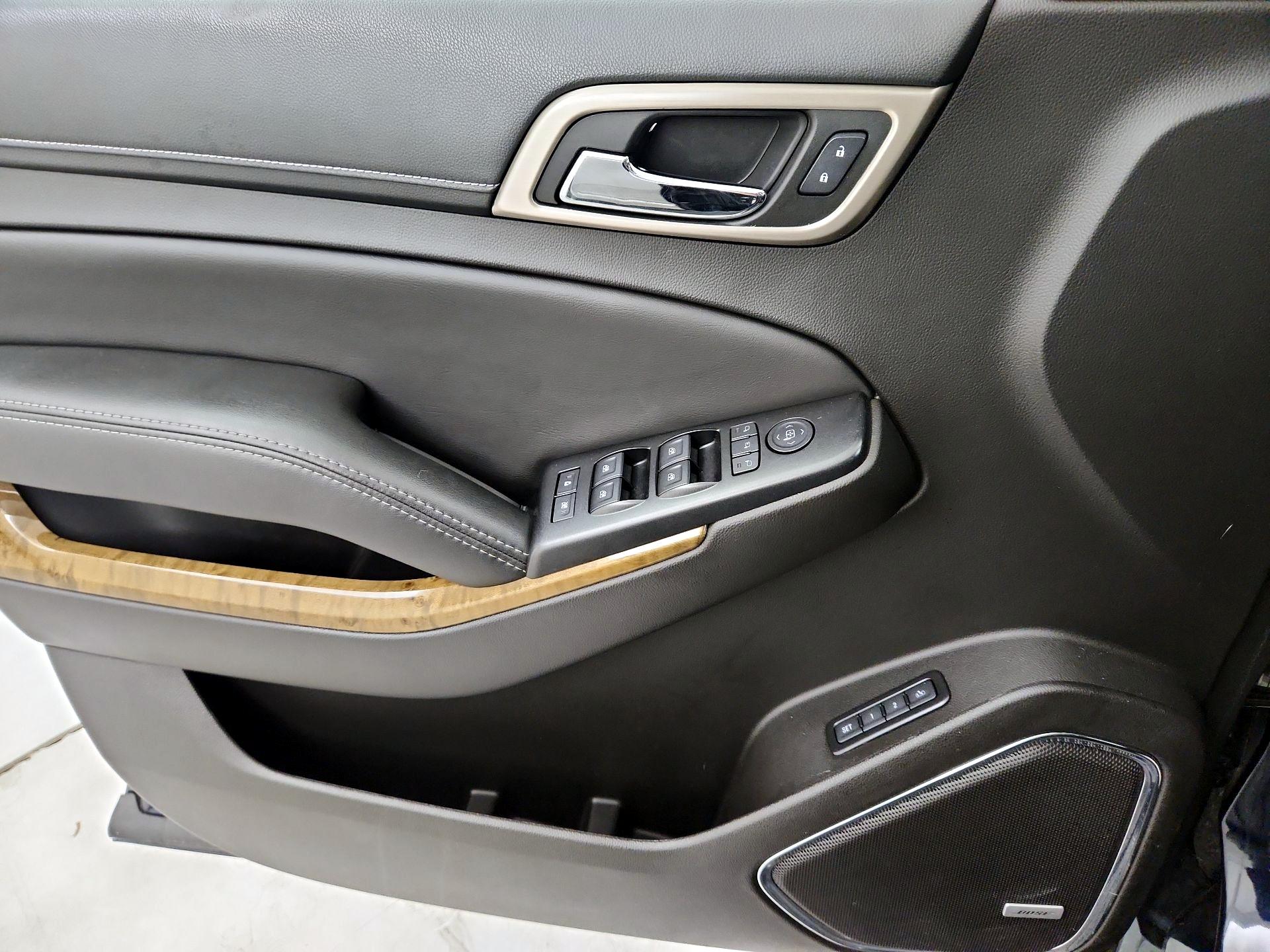 Thumbnail: 2017 GMC Yukon - 12