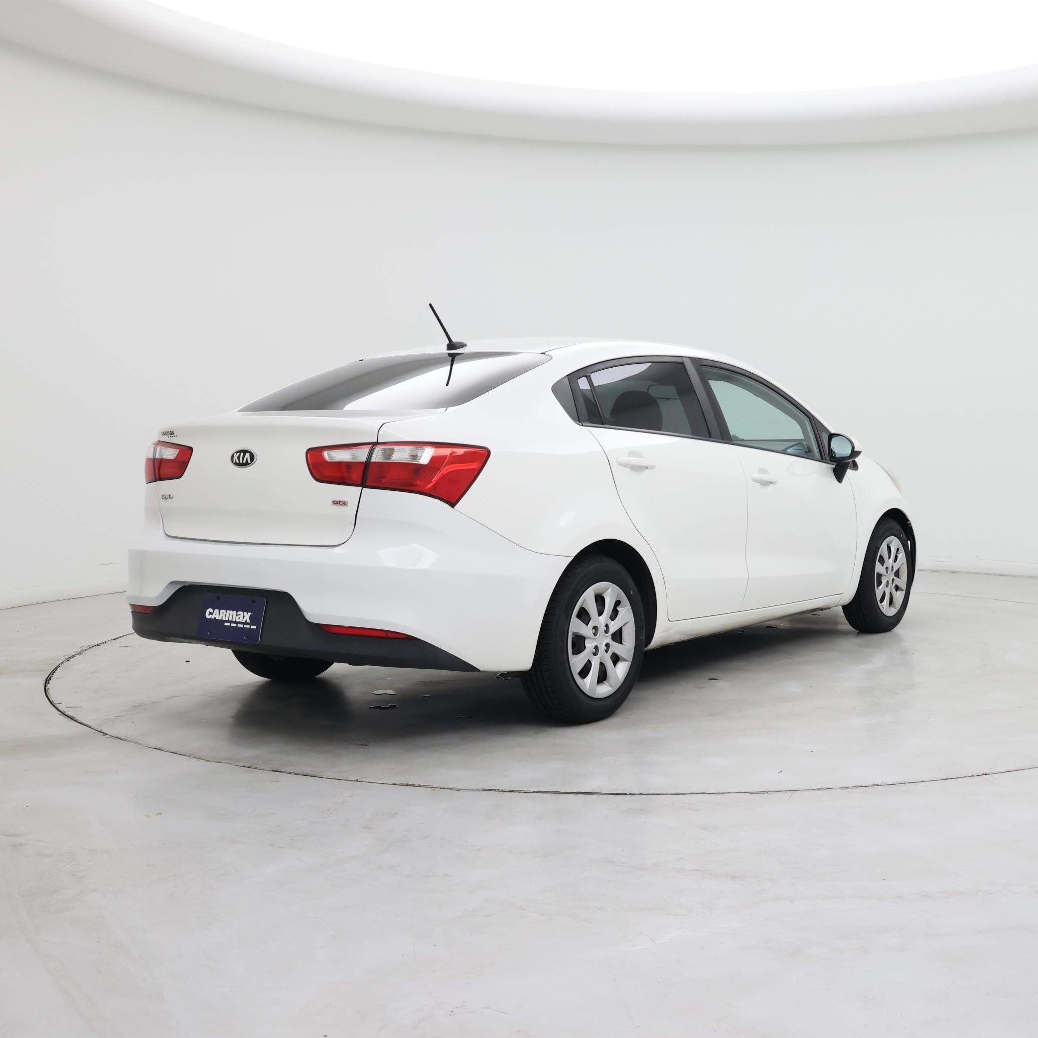 Thumbnail: 2017 Kia Rio - 8