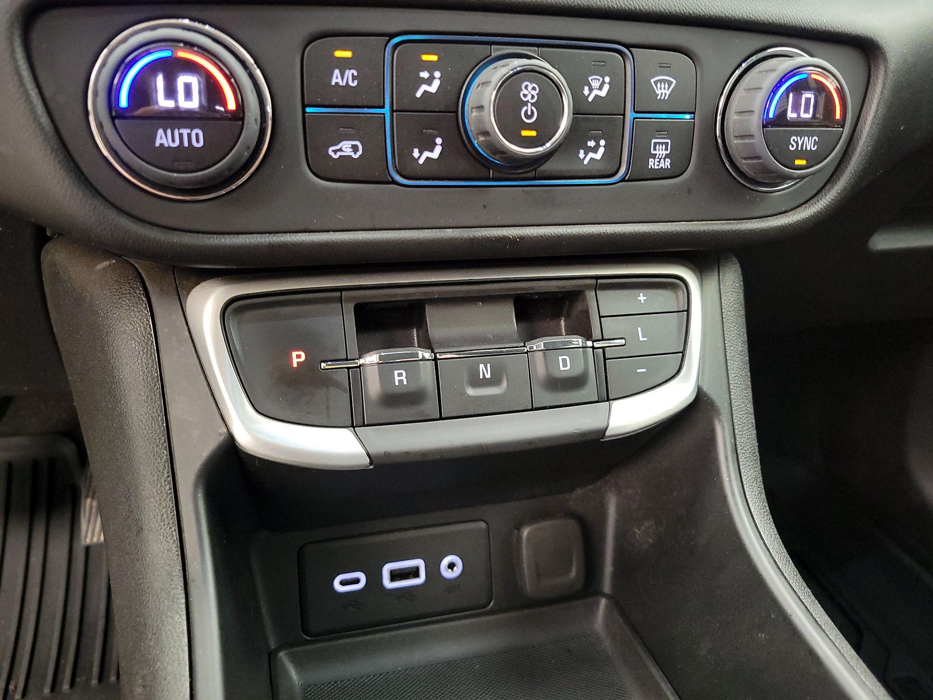 Thumbnail: 2023 GMC Terrain - 17
