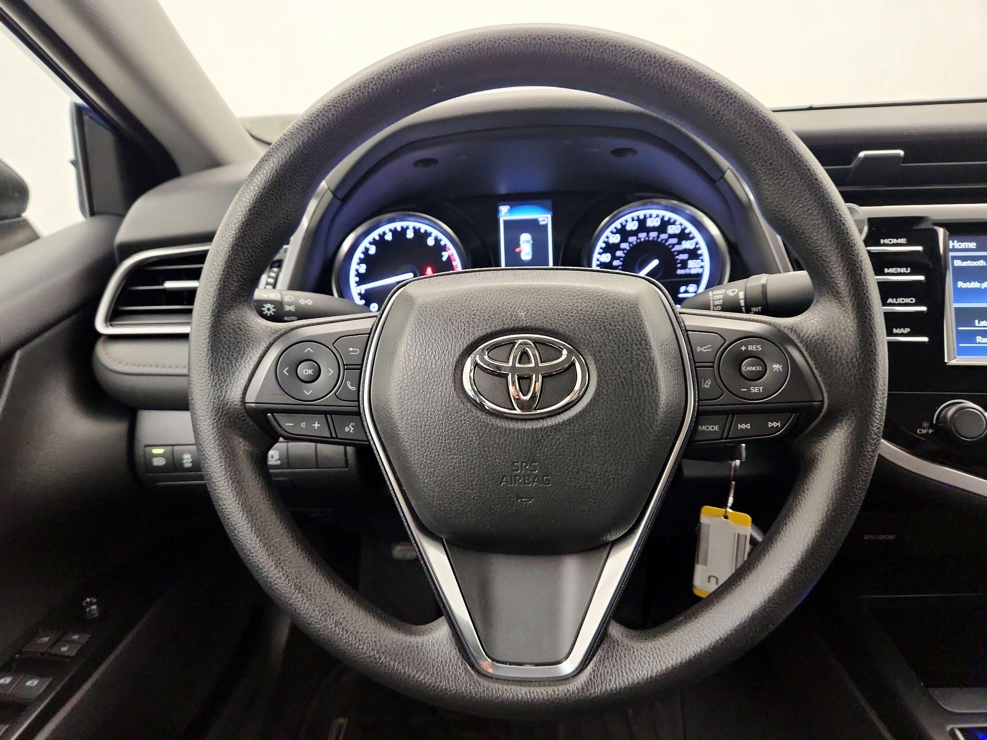 Thumbnail: 2019 Toyota Camry - 10