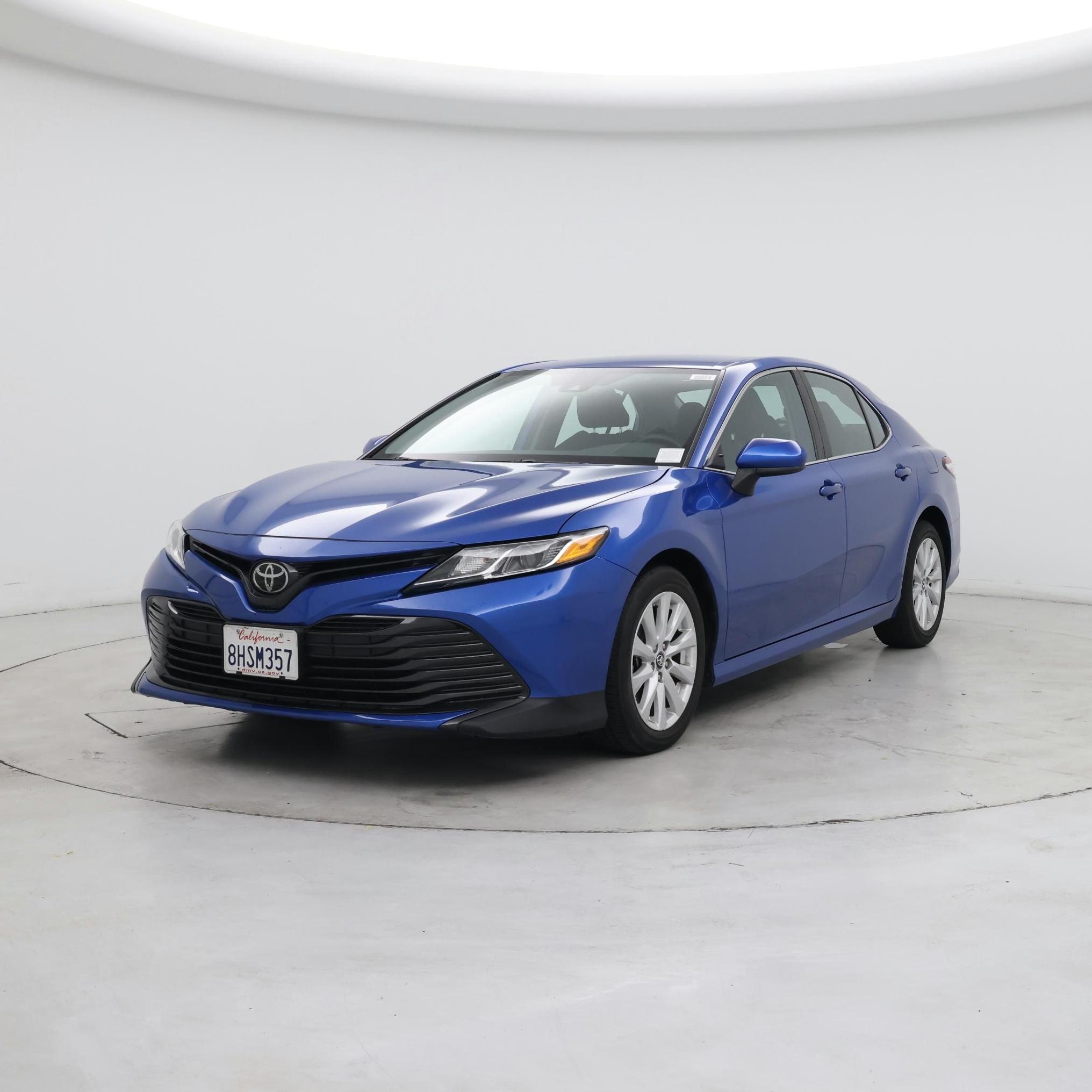 Thumbnail: 2019 Toyota Camry - 4