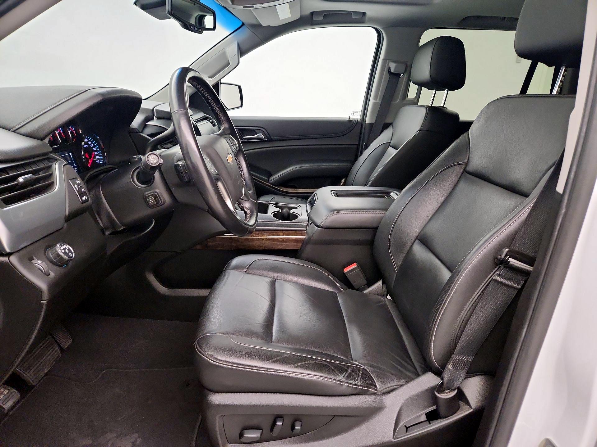 Thumbnail: 2019 Chevrolet Tahoe - 11