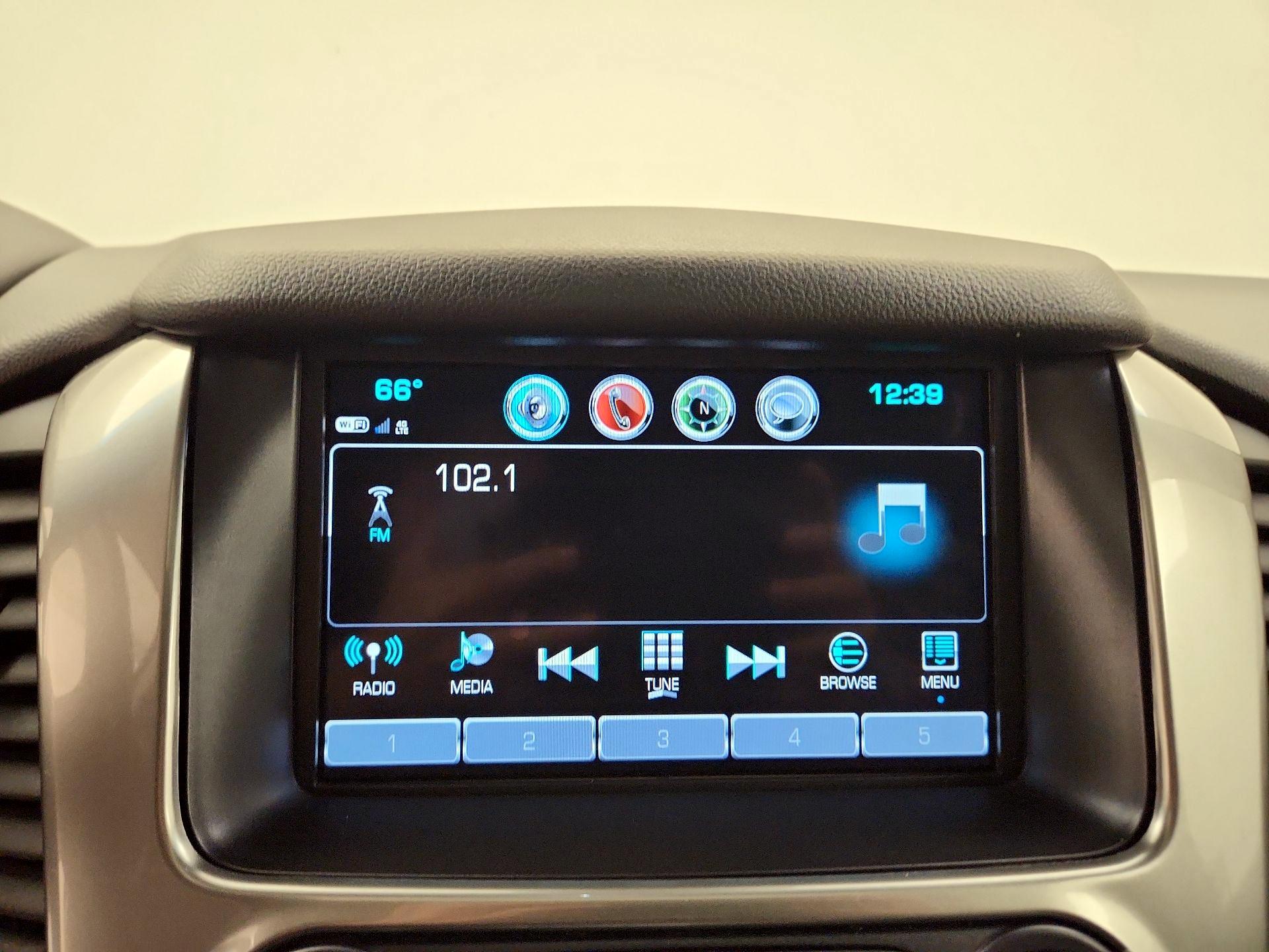 Thumbnail: 2019 Chevrolet Tahoe - 15