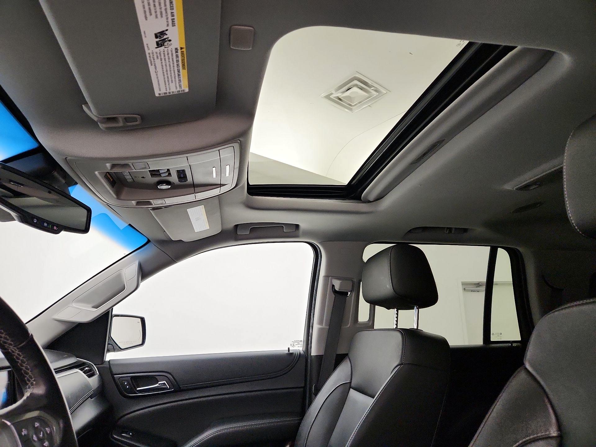 Thumbnail: 2019 Chevrolet Tahoe - 19