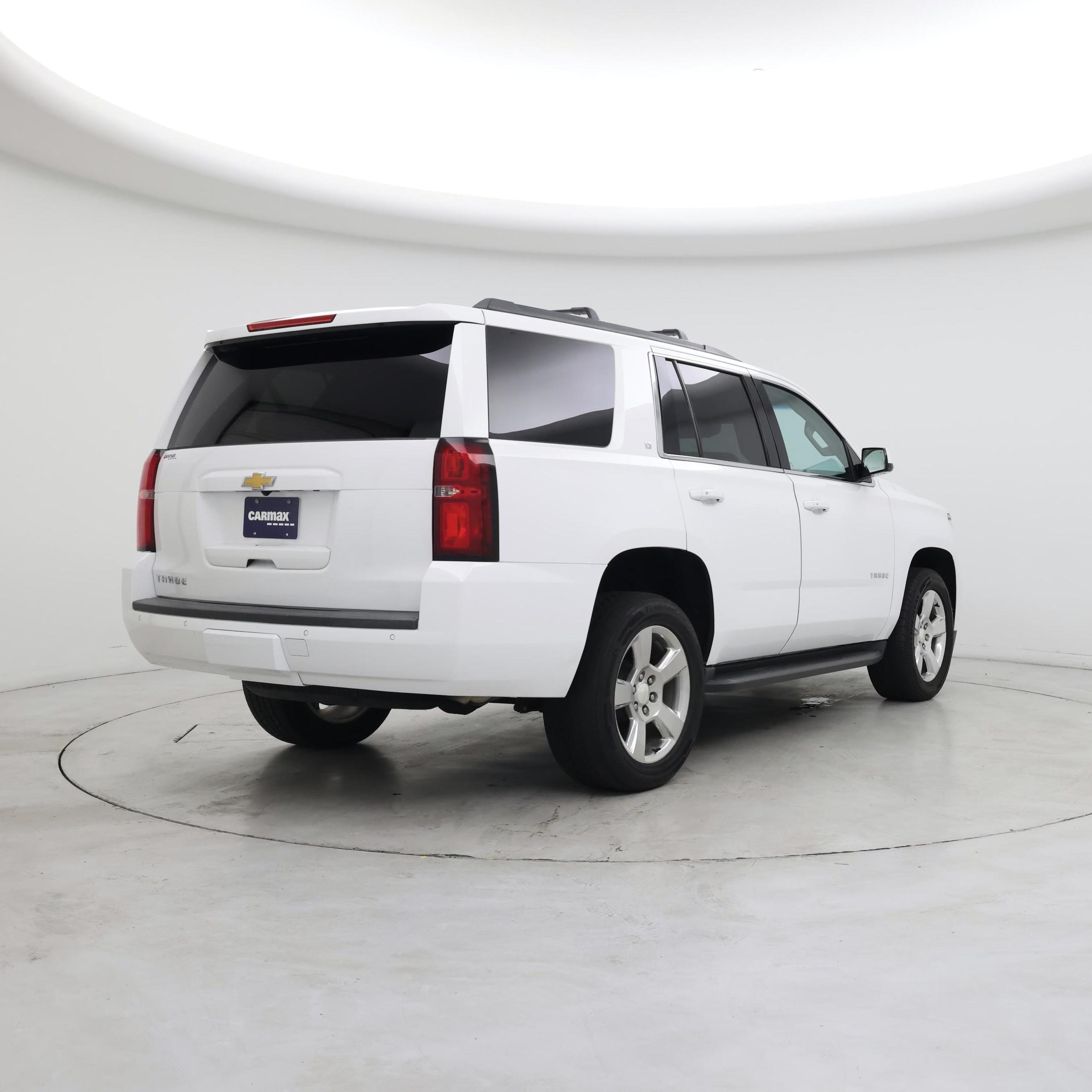 Thumbnail: 2019 Chevrolet Tahoe - 8