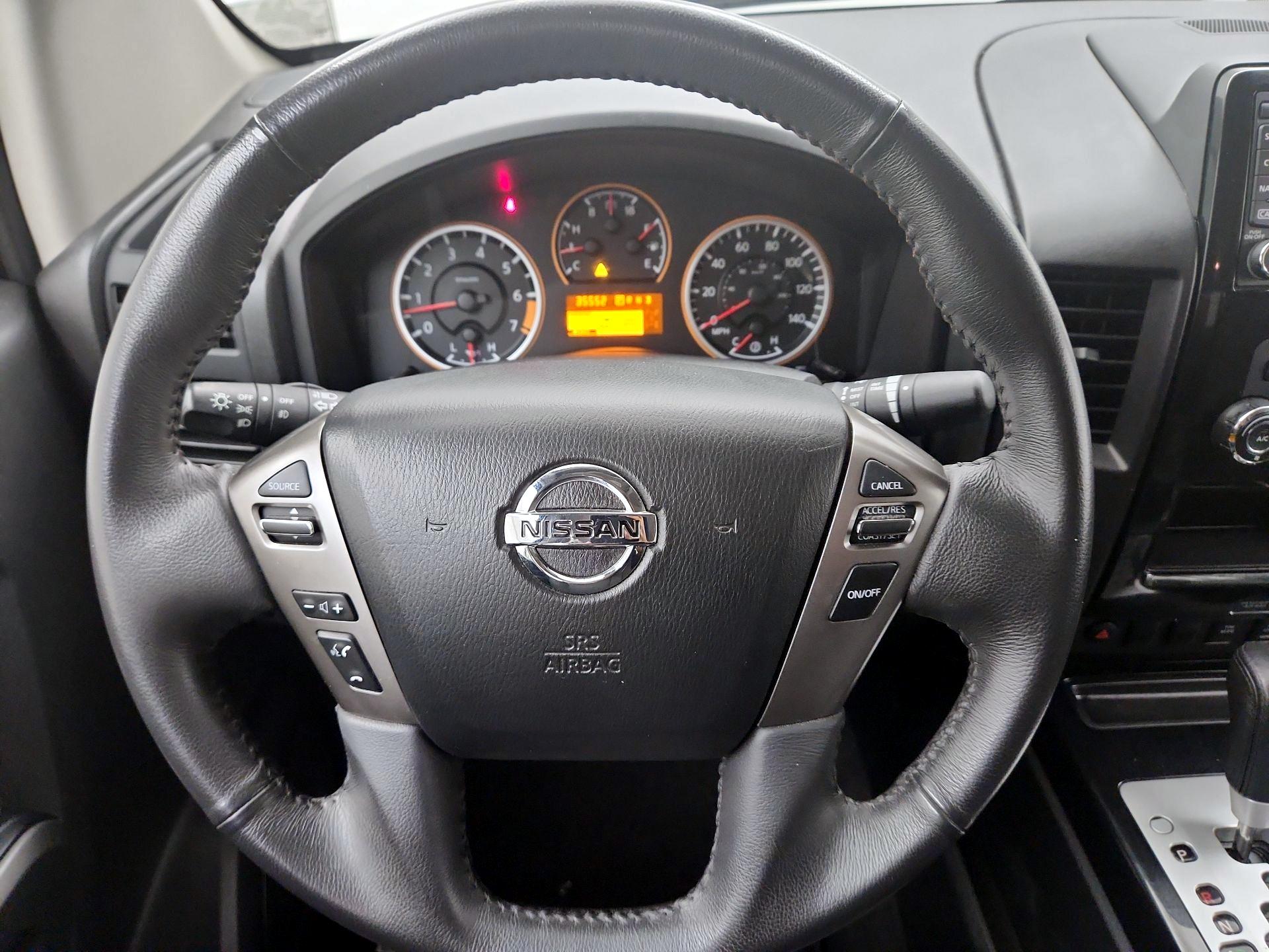 Thumbnail: 2015 Nissan Titan - 10