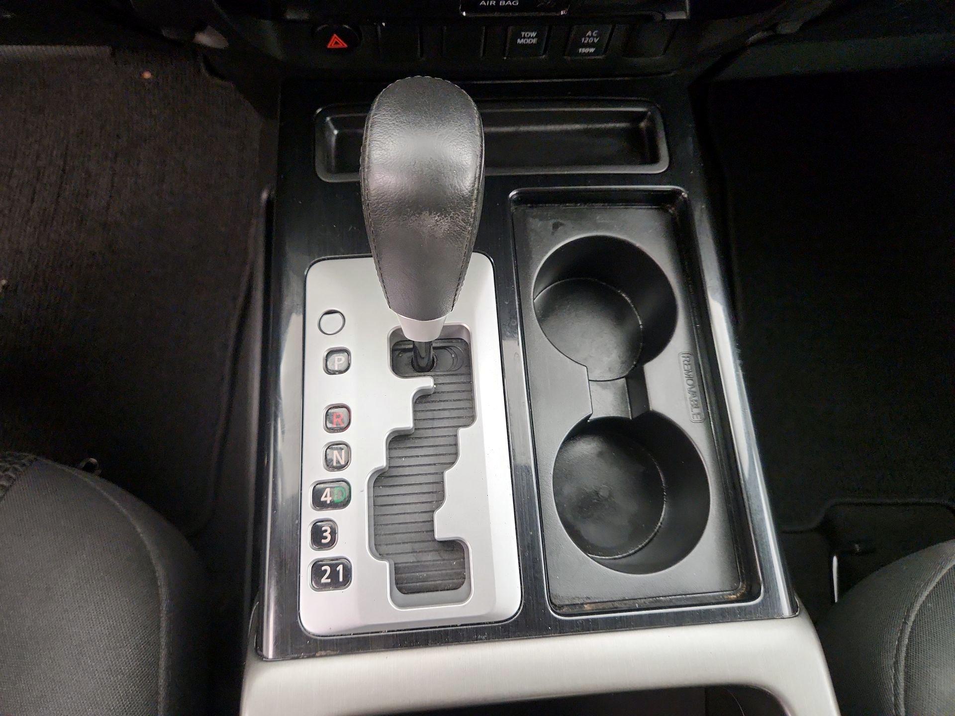 Thumbnail: 2015 Nissan Titan - 18