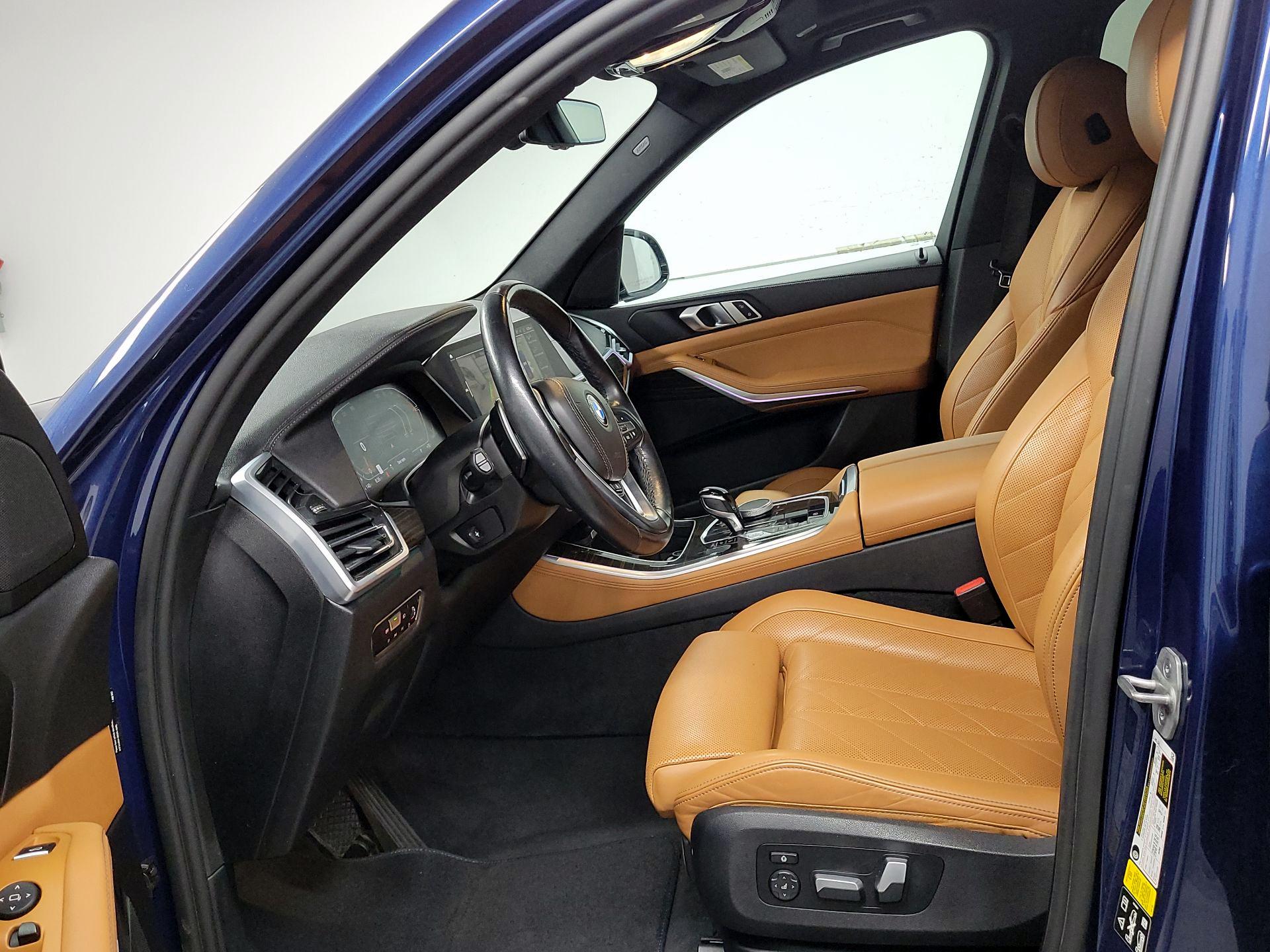 Thumbnail: 2023 BMW X5 - 11