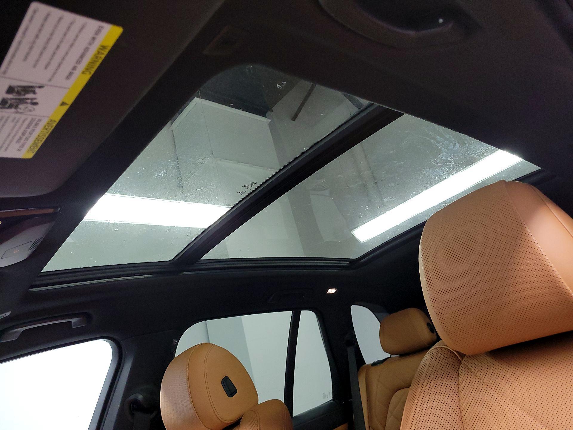 Thumbnail: 2023 BMW X5 - 19
