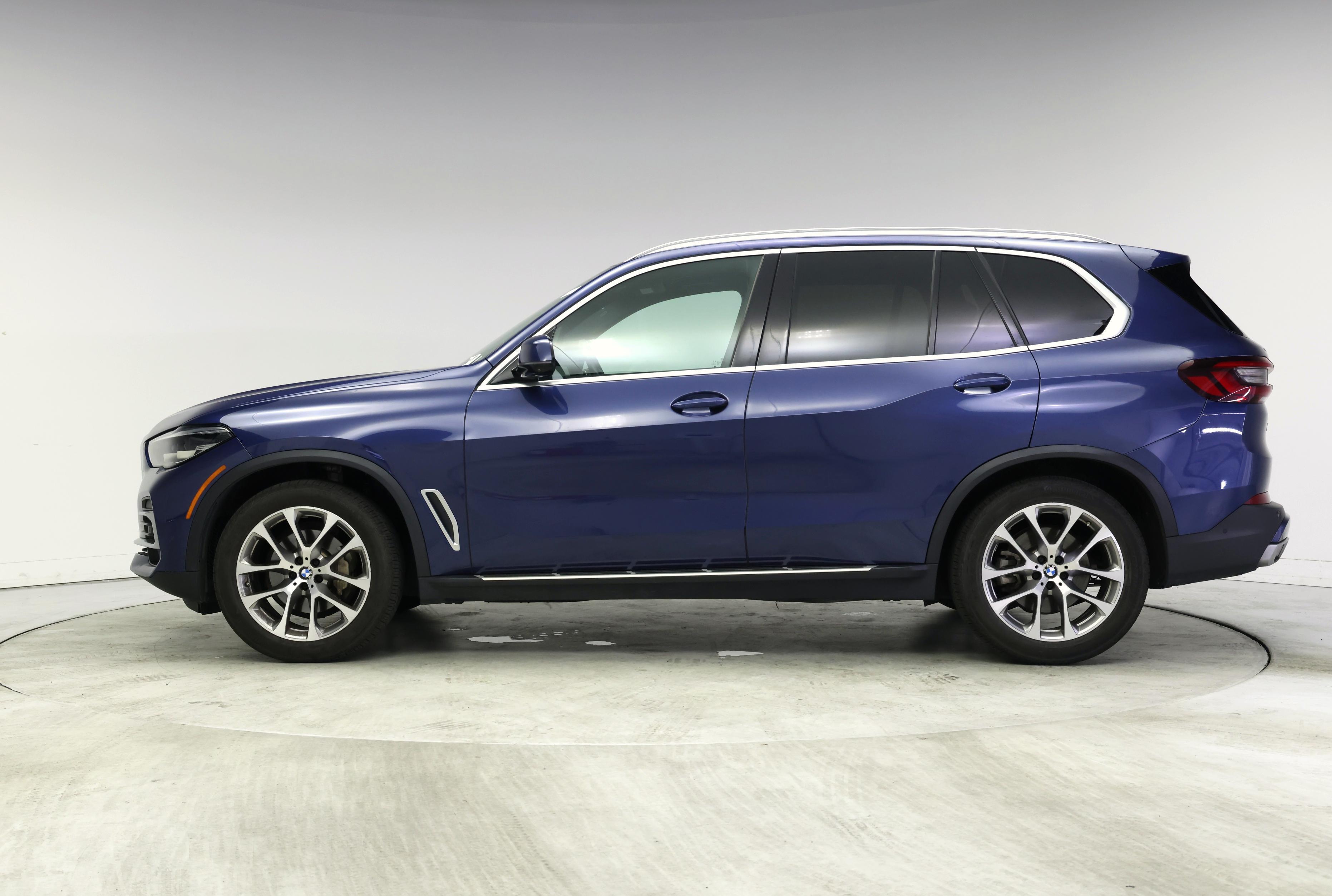 Thumbnail: 2023 BMW X5 - 3
